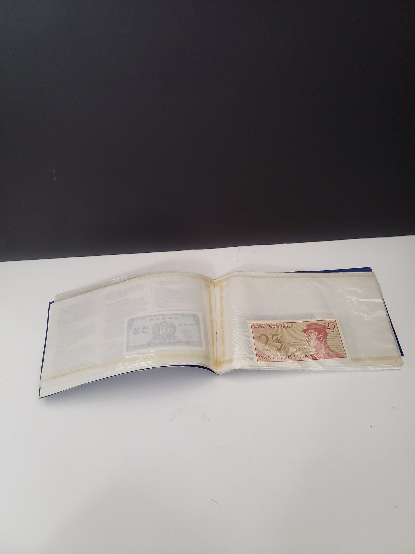 Rothmans Cambridge Collection of Rare Banknotes