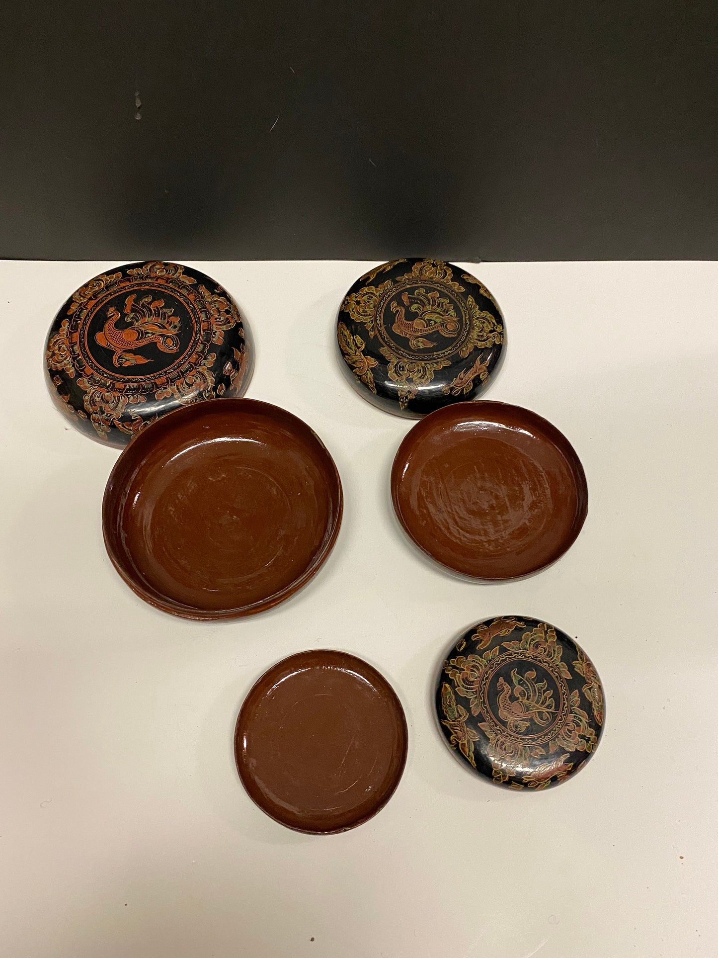 Set of three graduating sized Asian lacquer  boxes in perfect condition  3.5 to 5.5 inches  great gift  small storage