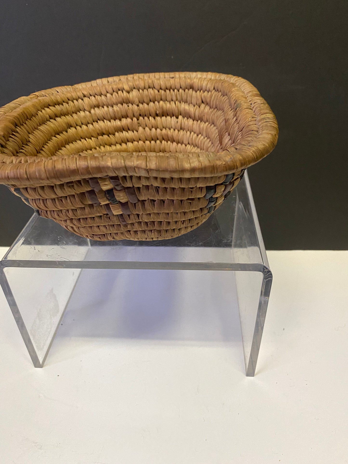 A  6.5 inch Authentic Indigenous First Nations Coast Salish woven basket in mint condition  Tight knit  rare piece - 1920s  wow