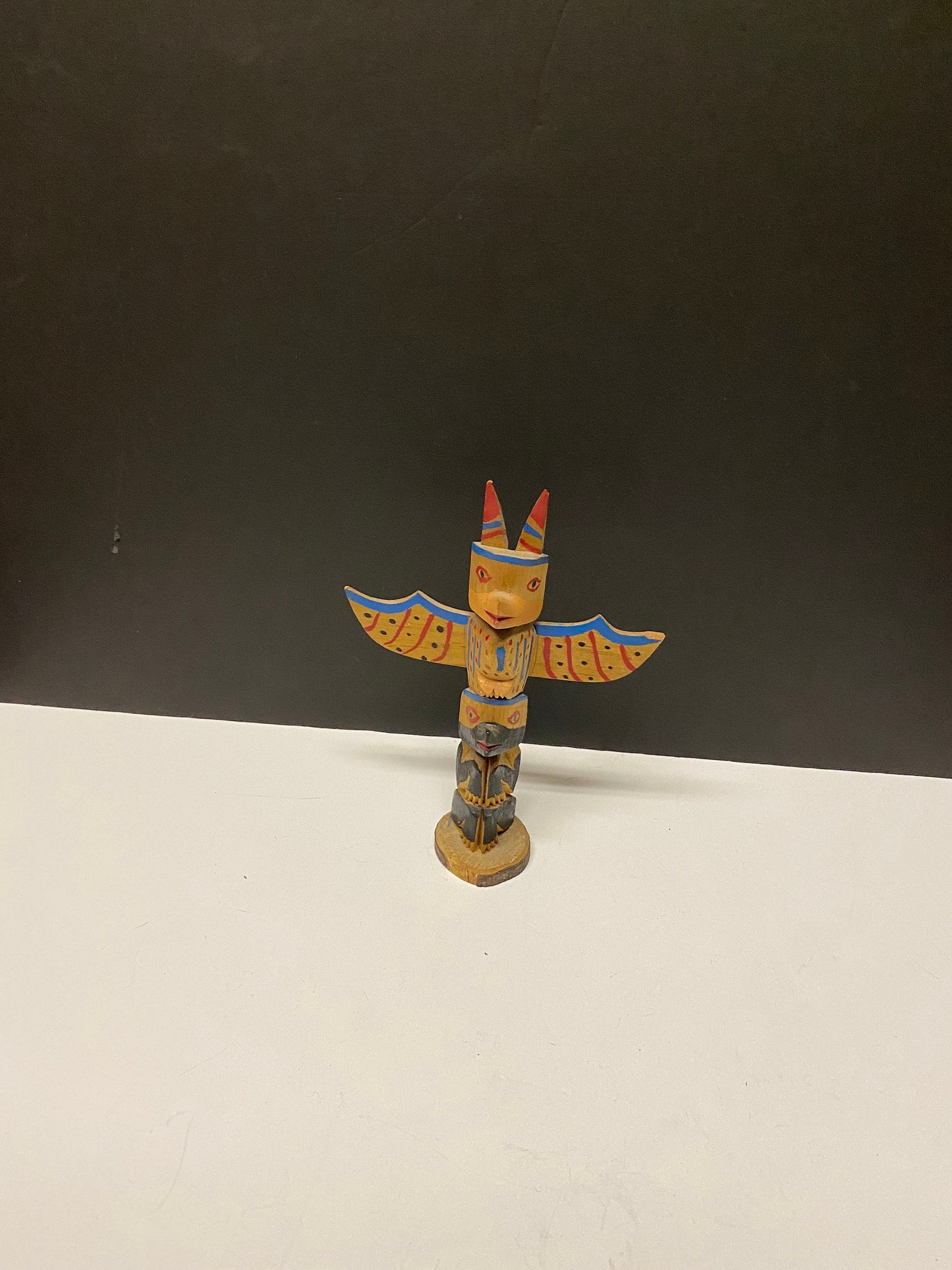 A  9 x 6 West Coast Canadian and Indigenous a Antique primitive totem  Couple small chips see photos   great gift