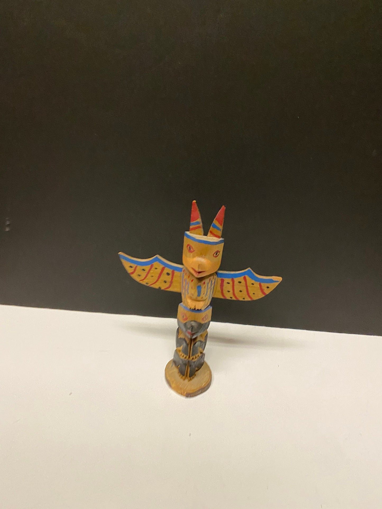 A  9 x 6 West Coast Canadian and Indigenous a Antique primitive totem  Couple small chips see photos   great gift