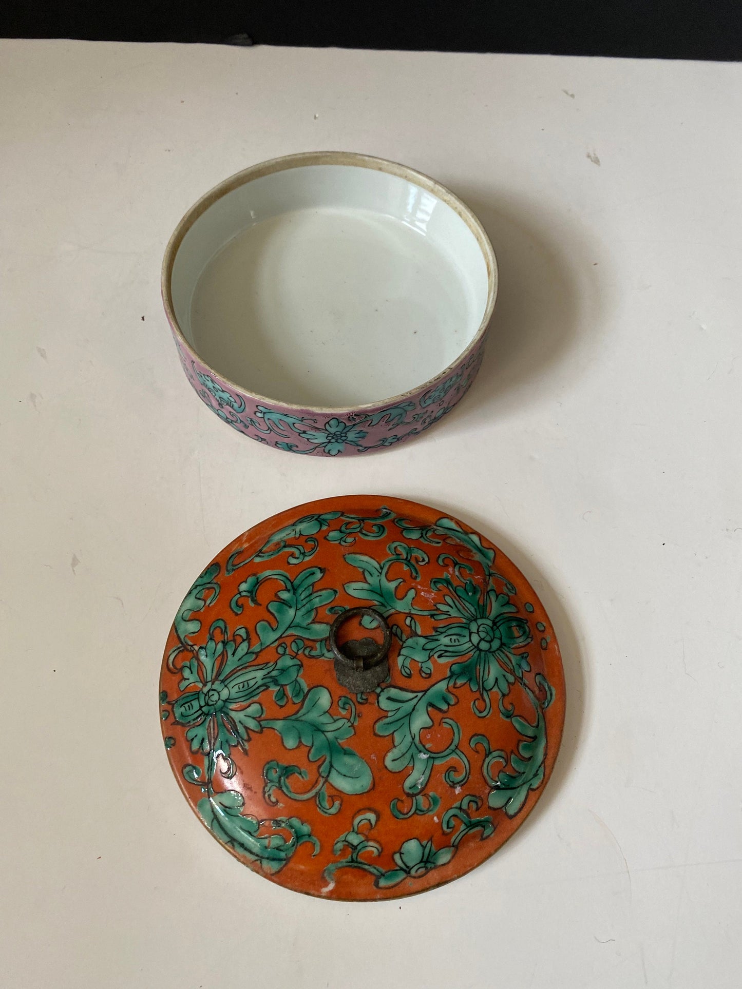 An Absolutely fabulous Antique  Chinese famille rose porcelain box with bronze  top  Rare double facetted colour scheme  5 x 2 inches