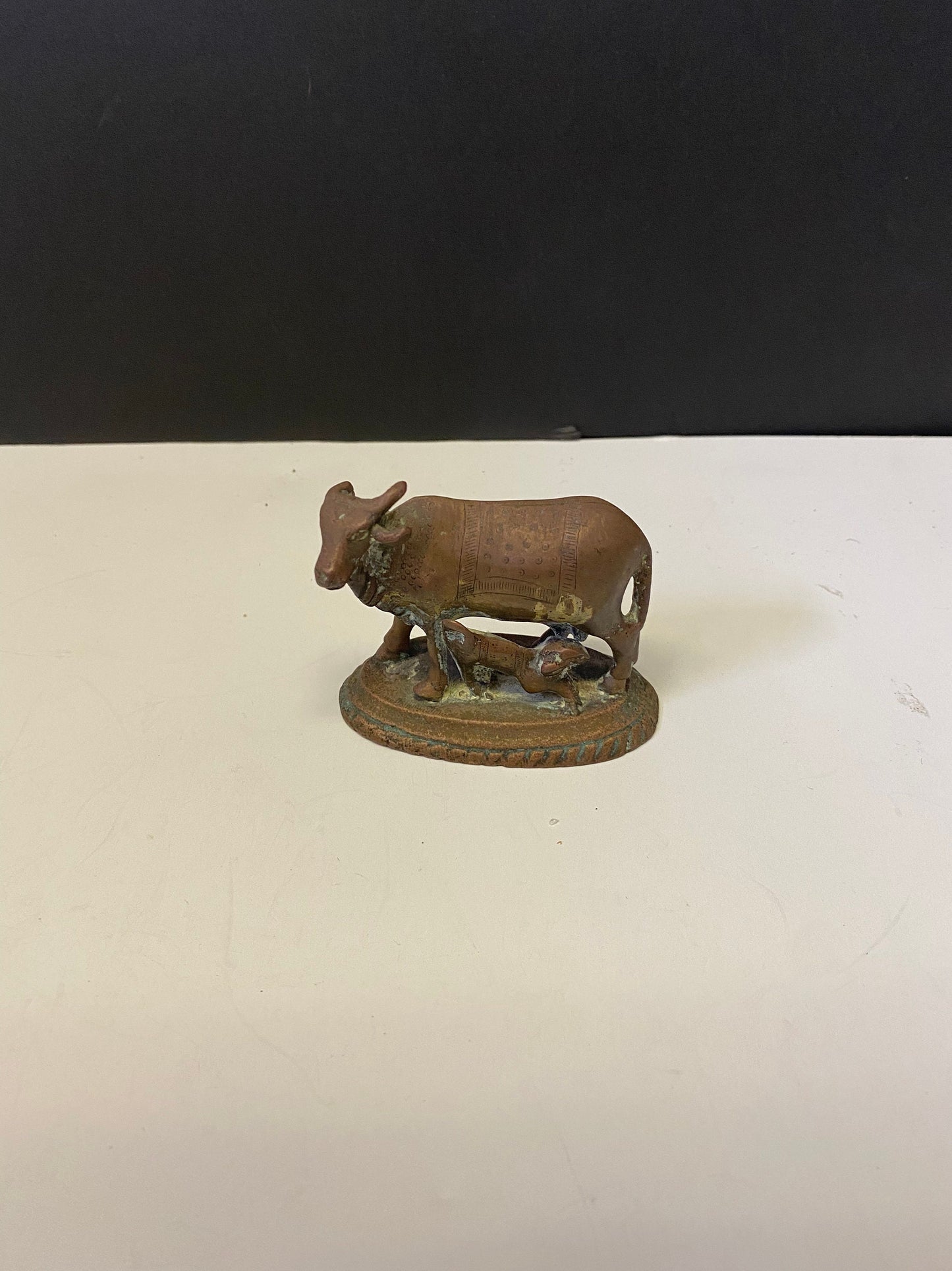 Absolutely stunning antique bronze cow  statue with  great Patina  3 inches  Good quality and heavy