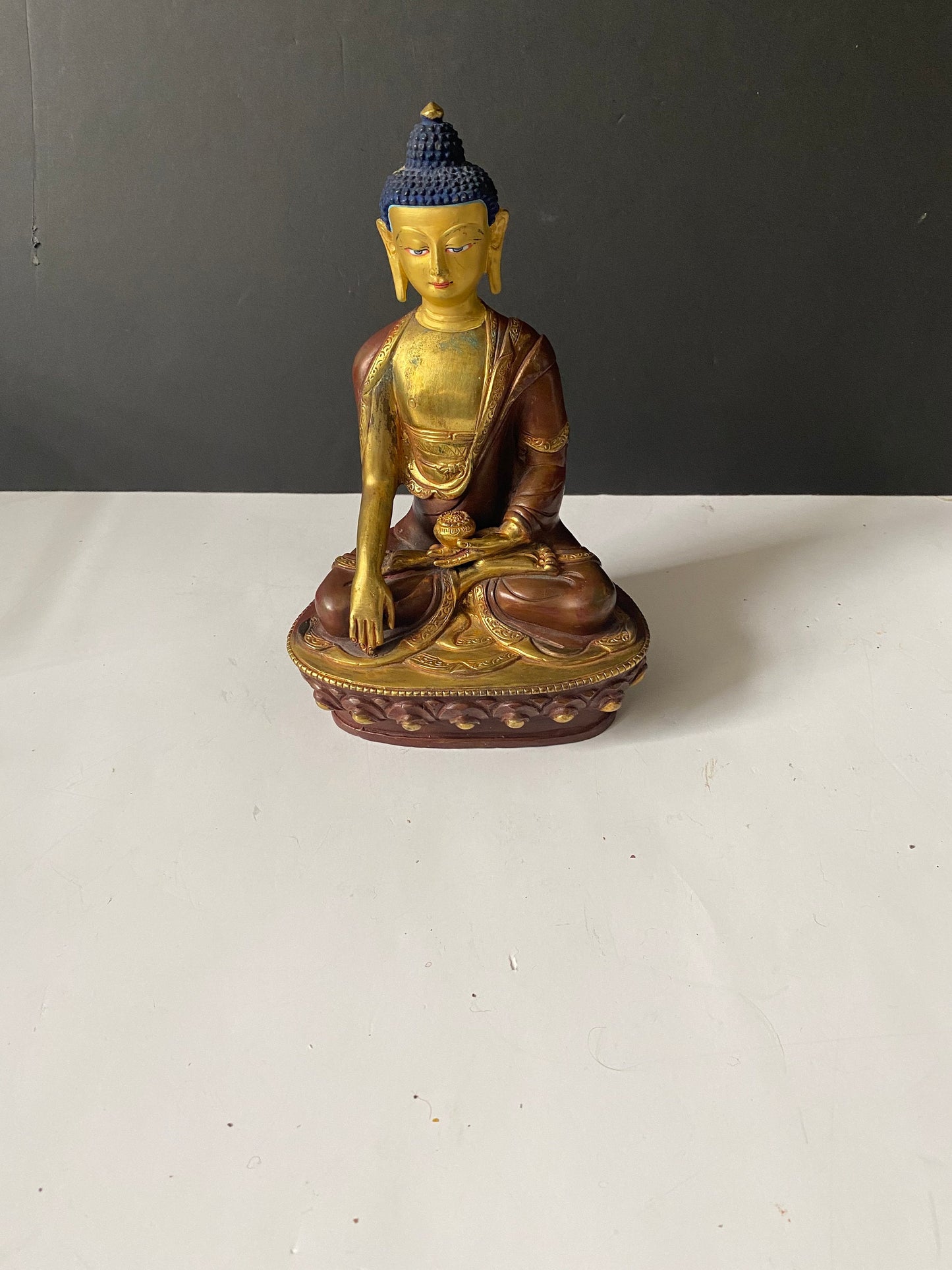 Absolutely cracking 10 inch authentic antique Chinese gilded Bronze seated Buddha  serene expression with wonderful patina