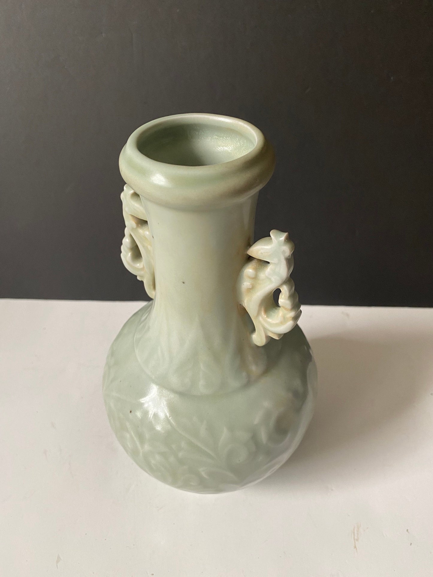 An absolutely fabulous 19th century song dynasty style chinese double handled vase  8.75 inches tall  Amazing detail and quality