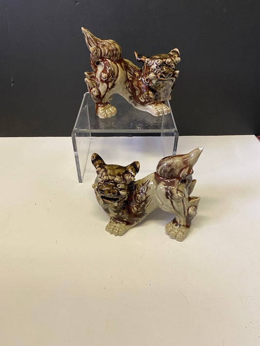 A  Fabulous pair 6 x 5inch Japanese  antique foo  dogs  one tiny chip tail  great look and quality  great price