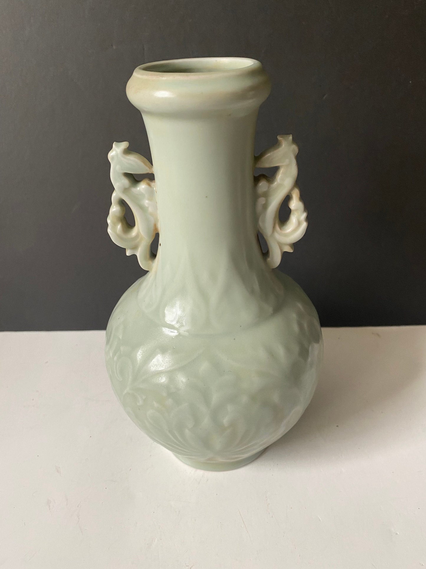 An absolutely fabulous 19th century song dynasty style chinese double handled vase  8.75 inches tall  Amazing detail and quality