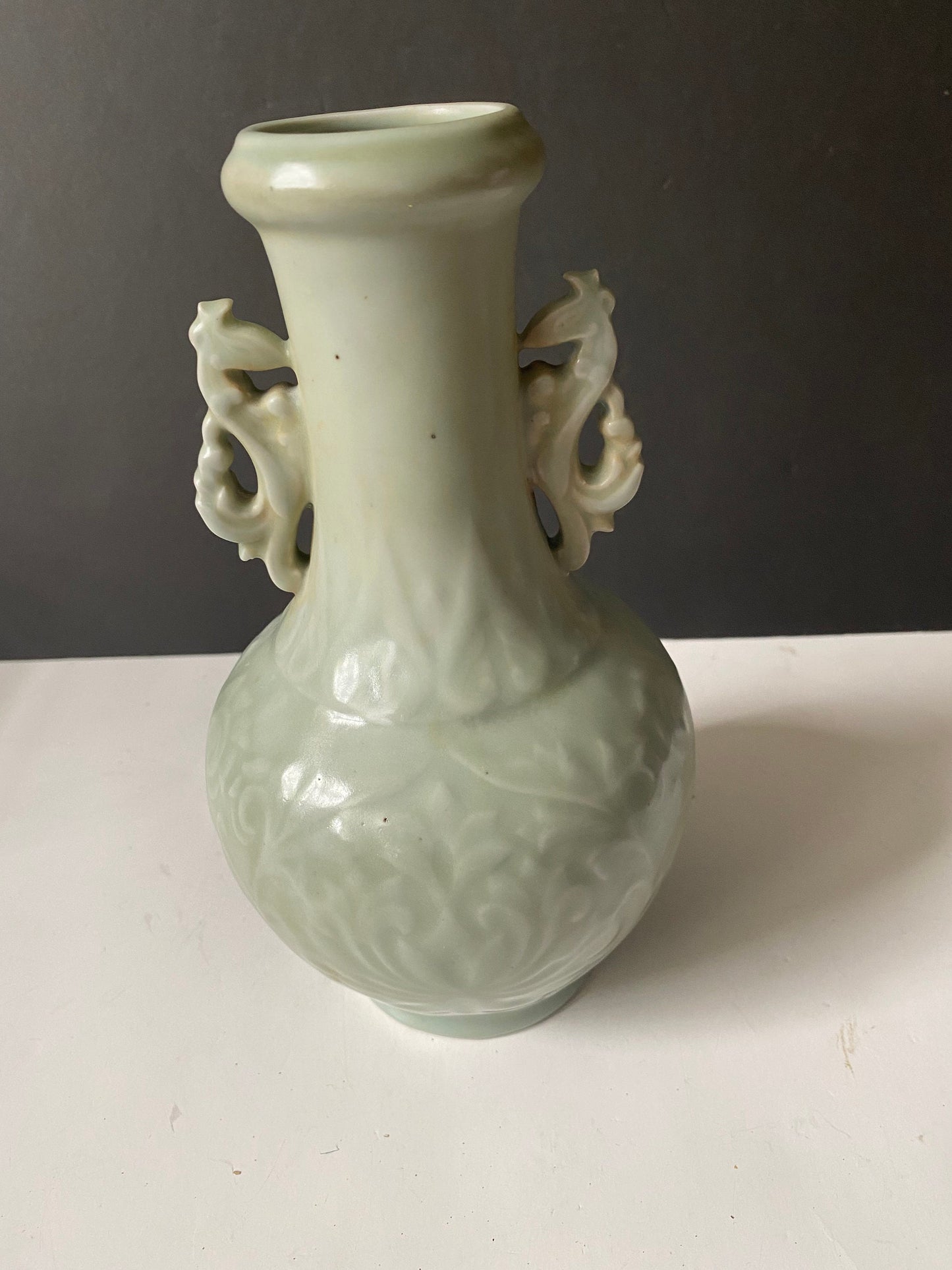 An absolutely fabulous 19th century song dynasty style chinese double handled vase  8.75 inches tall  Amazing detail and quality