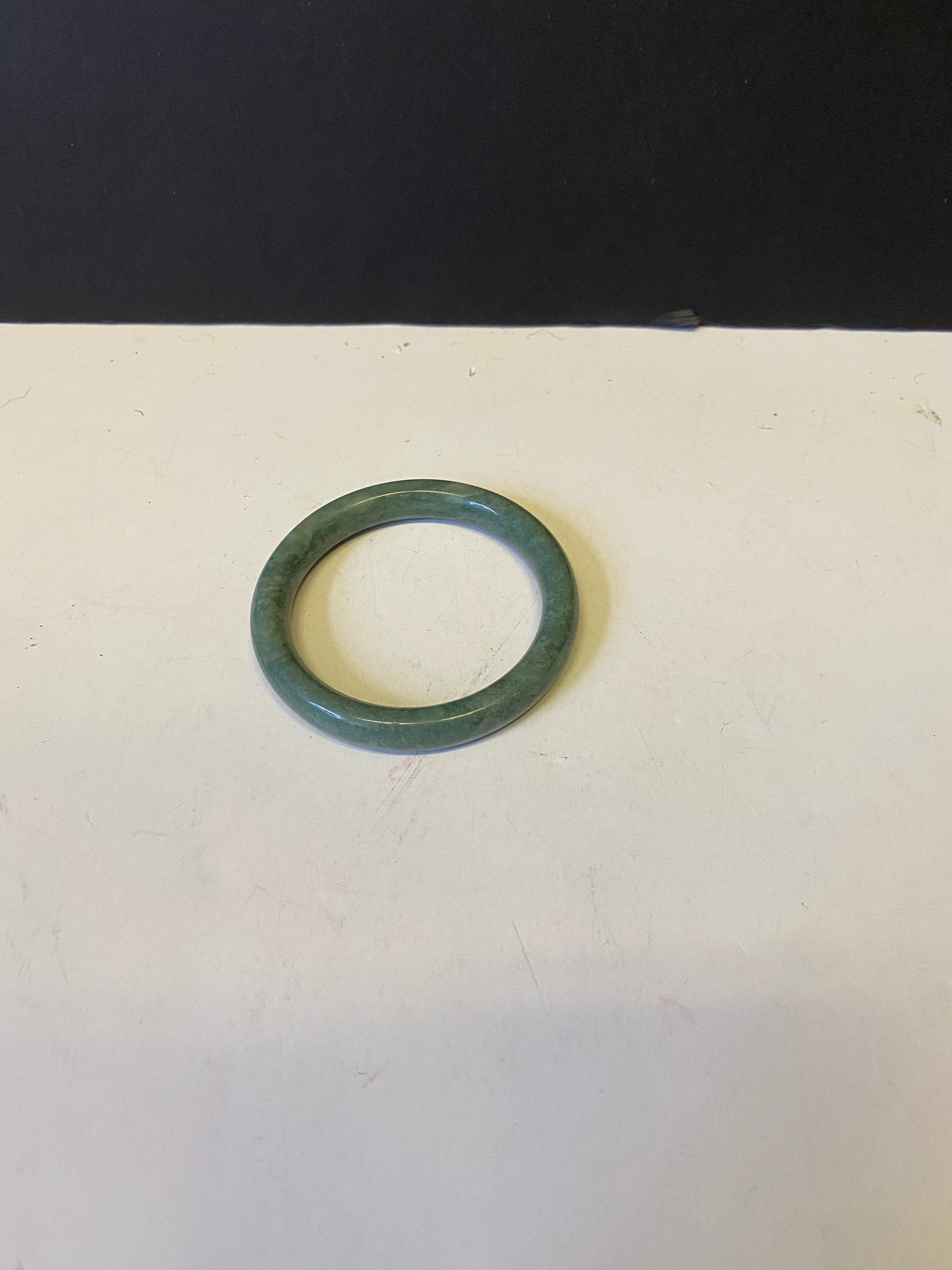 A  Fabulous 3 inch Authentic Chinese  spinach Jade bangle  Stunning quality and a wonderful gift or for yourself wow wow D54