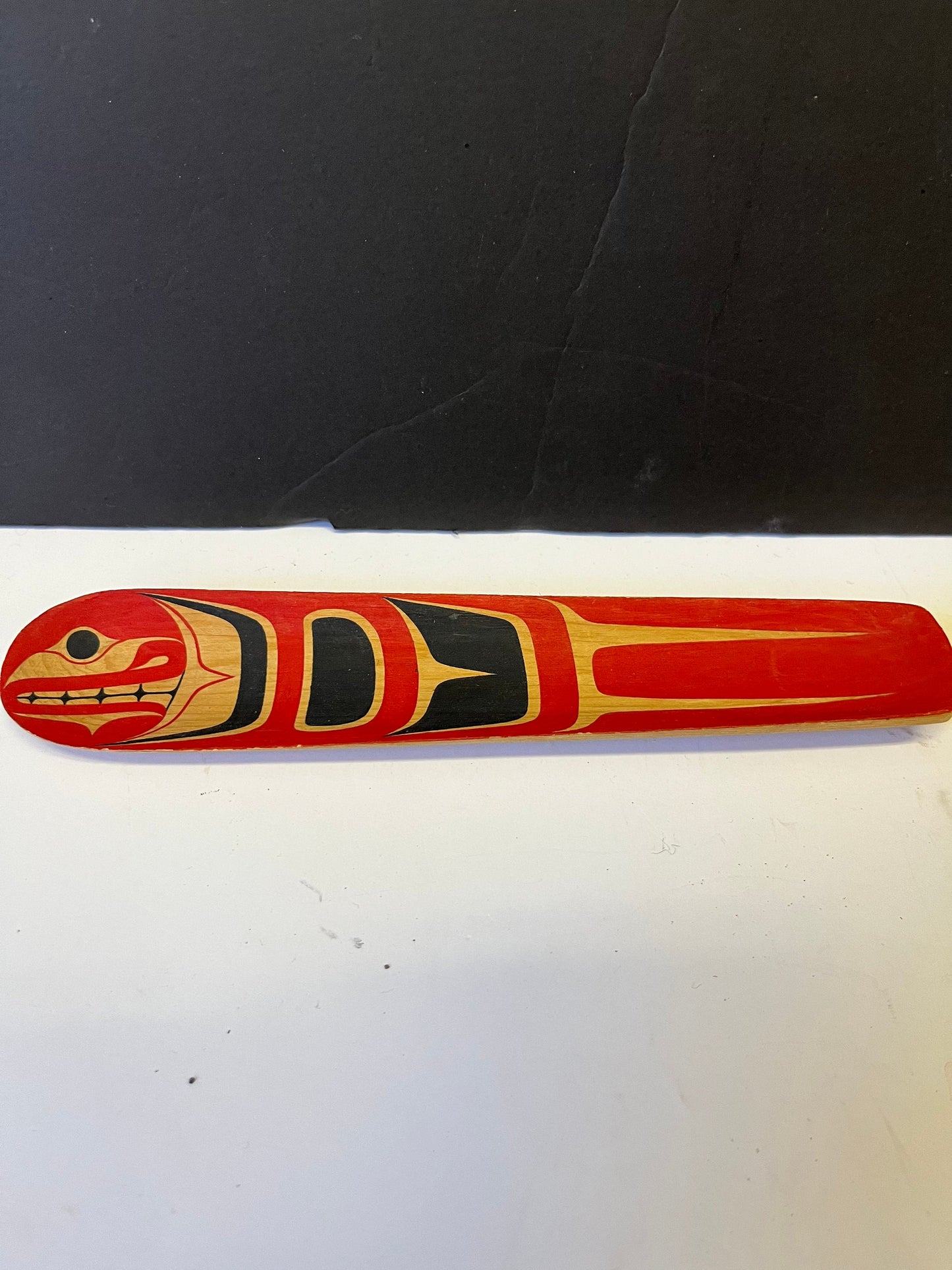 Absolutely fabulous museum quality 12 inch first nations carved cedar and handpainted shoehorn  One-of-a-kind piece in great condition