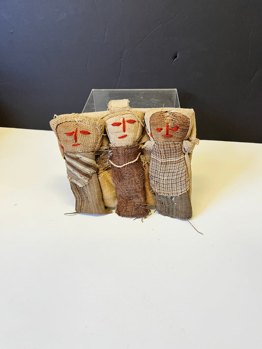 Peruvian Chancay funeral dolls. Antique 8 inch in great condition  wonderful set  great history piece