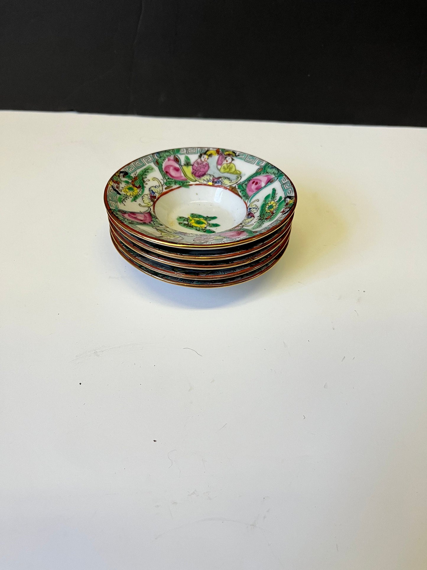 Set of 5  4 inch Japanese famille Rose dishes  All good condition and stamped on bottom  great price