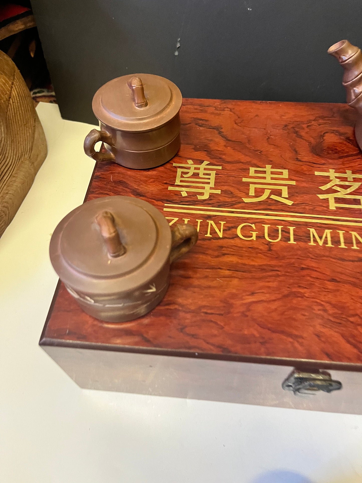 Fabulous Chinese vintage purple clay yixing teaser on ceremonial box  Wonderful condition and a fabulous set to use or gift  wow