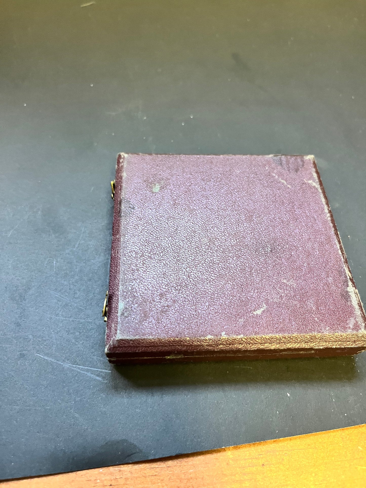 Fantastic antique 1919 bronze Lucky penny from Portland Oregon in original box  Great Patina and amazing gift  one if a kind  wow