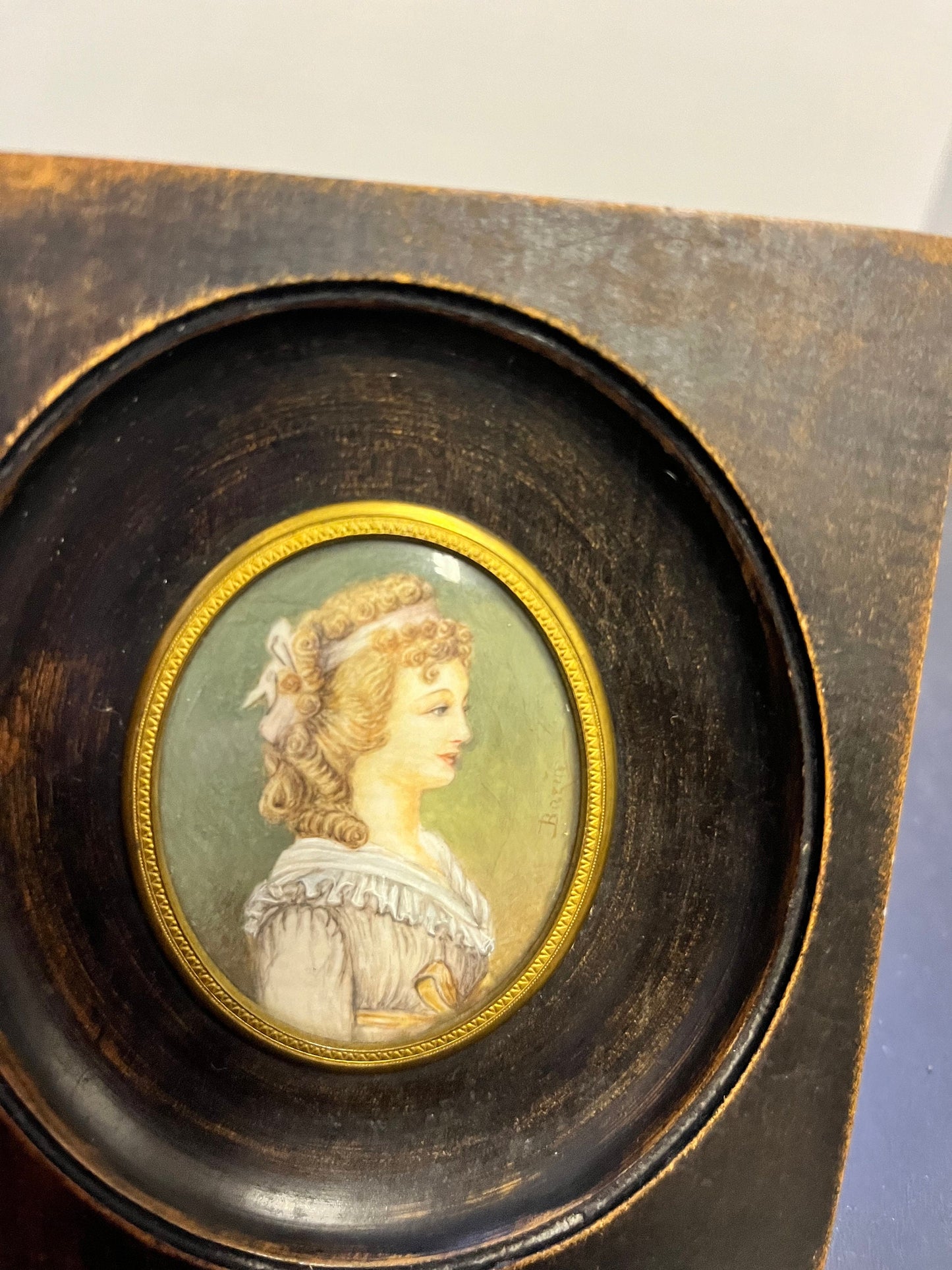 Absolutely fabulous 5 x 4.5 signed watercolour in gilt and wooden frame Unbelievable quality and a very good price would make a great gift