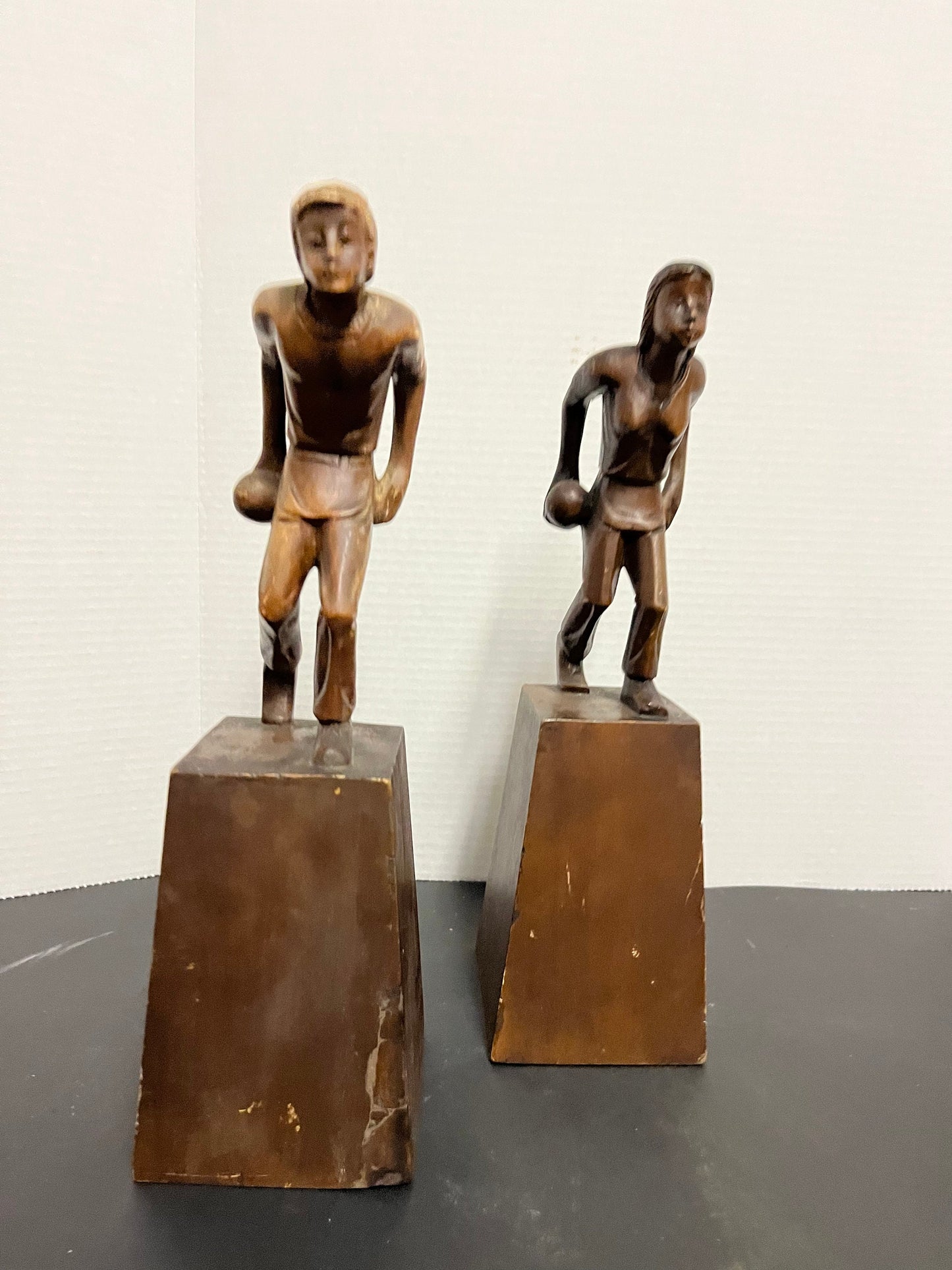 Absolutely magnificent museum quality one of a kind 13 x 4 high pair of 1920s or earlier oceanic wooden bowling statues