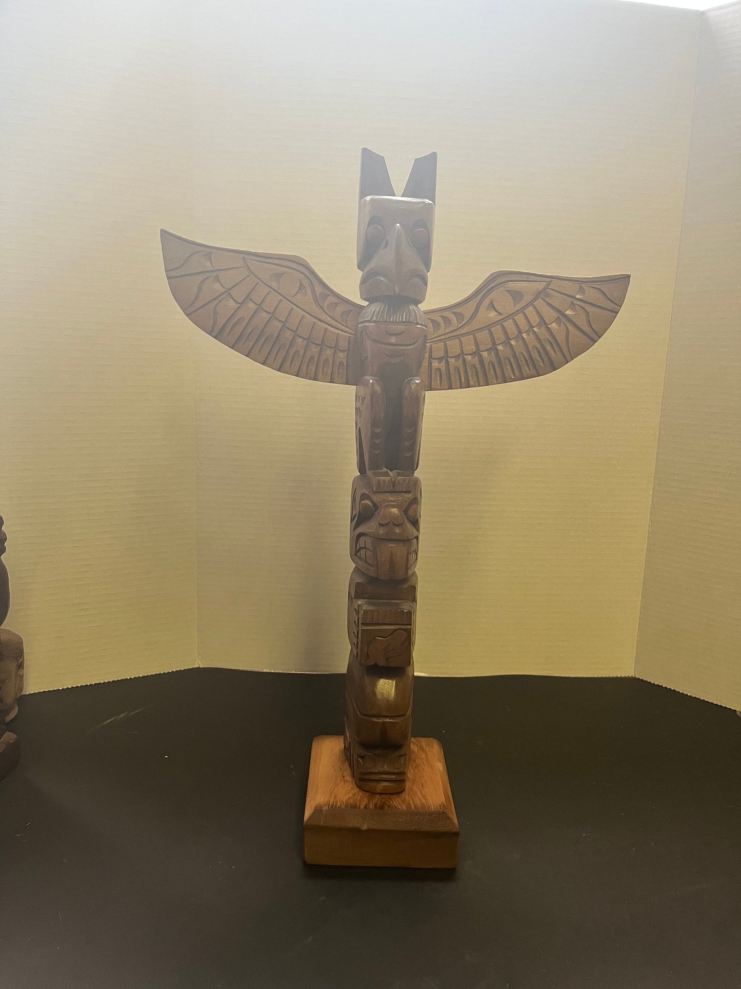 Absolutely fabulous 22 x 9 indigenous West Coast first nations Cedar totem pole with wings - Unsigned would make a great gift  Totem pole