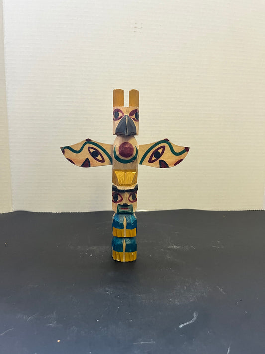 Indigenous primitive polychrome Canadian Vancouver island Pacific Northwest signed 1950s totem pole