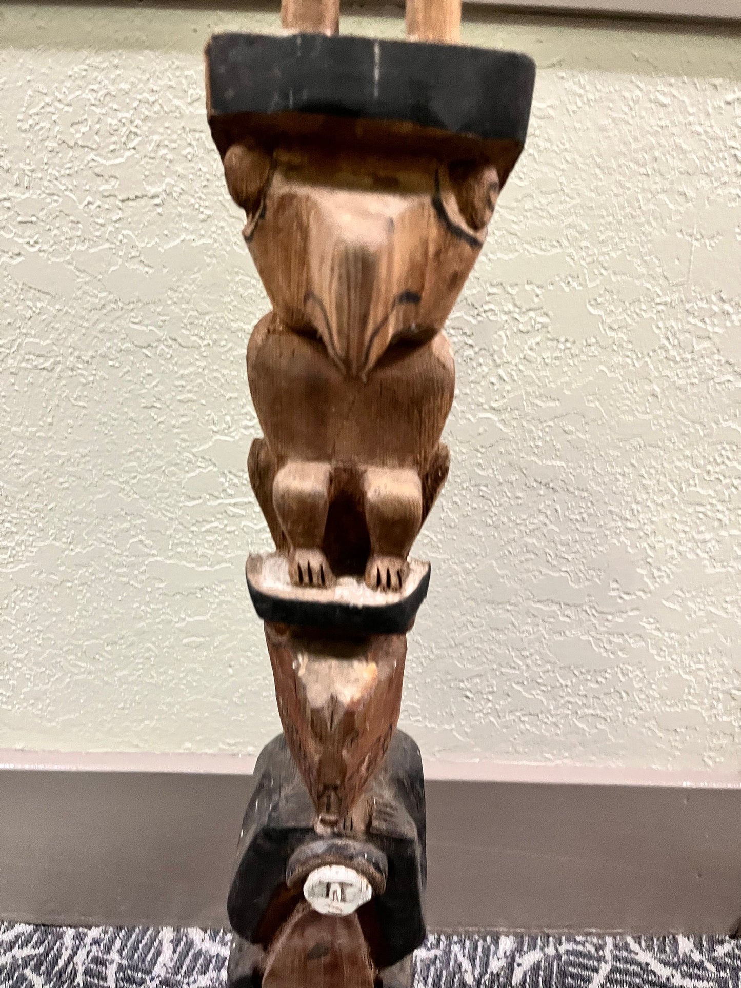 Absolutely stunning 32 inch high antique museum quality indigenous, first nations, West Coast haida totem pole