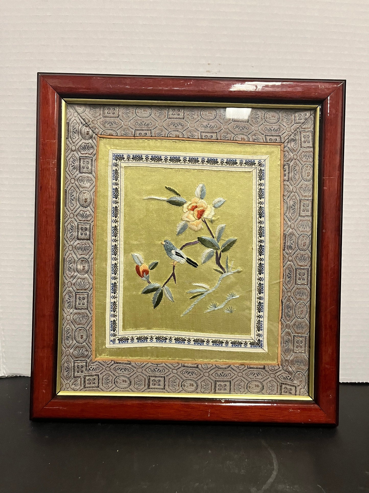 Exquisite 13 x 11 antique Chinese embroidery in stunning Rosewood frame  depicting birds on a wire with exquisite accuracy  lovely gift