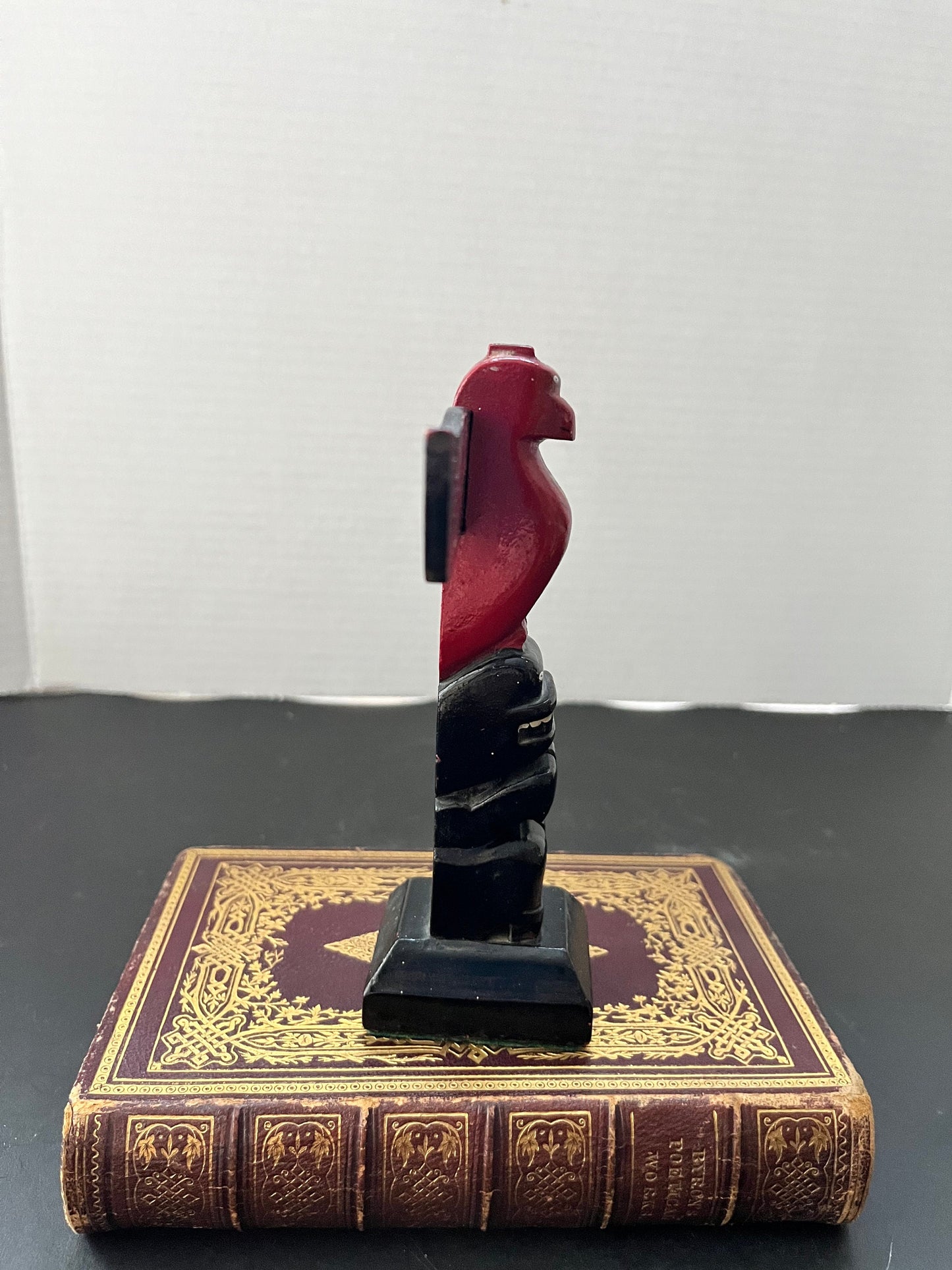 Fabulous 5 x 6 high 1925 stickered indigenous first nations, pacific northwest coast, Vancouver lovely well painted totem pole.  wow wow