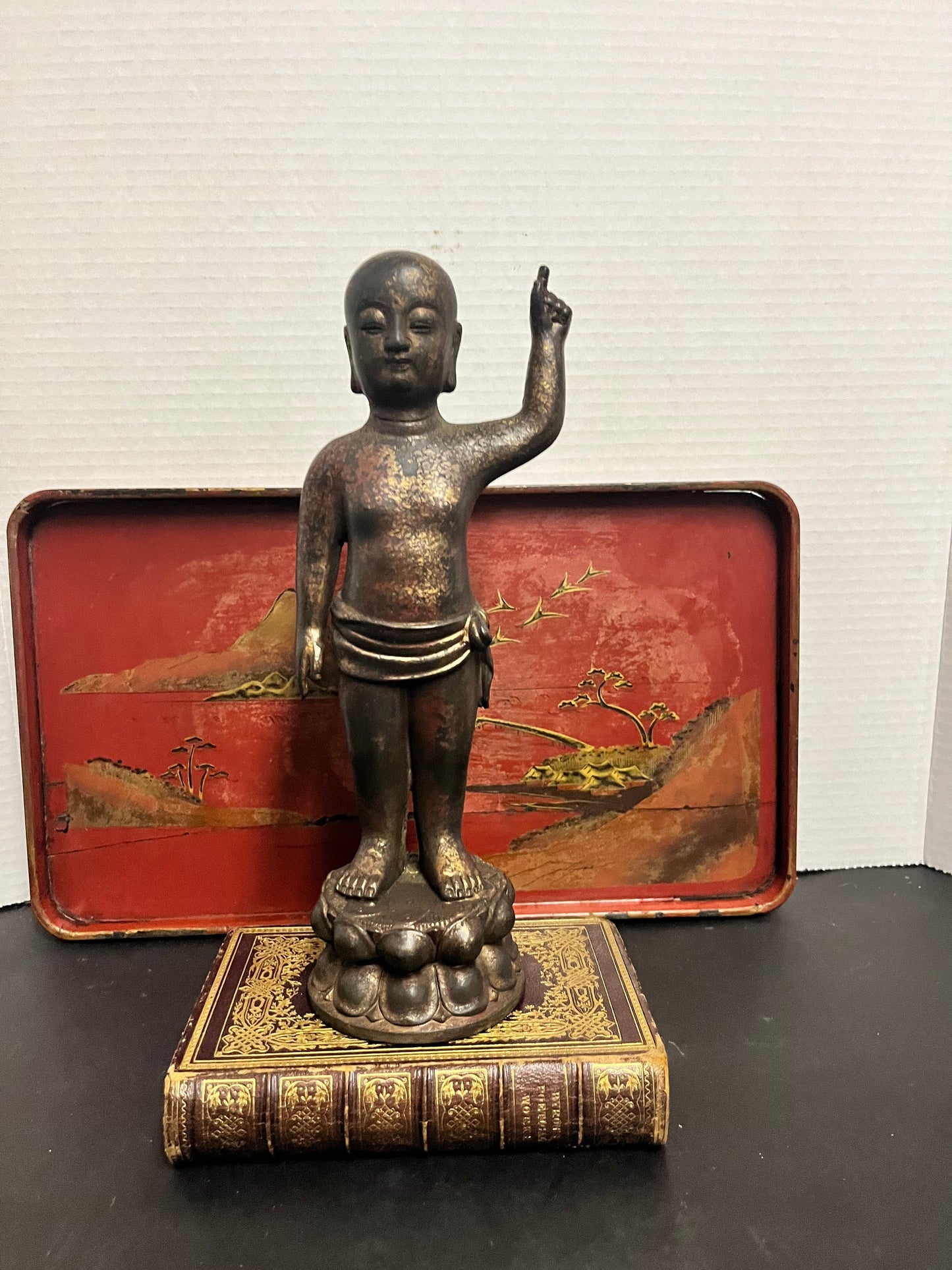 Absolutely fabulous museum quality 10.5 inch, 18 century to bathroom bronze of a deity or God.