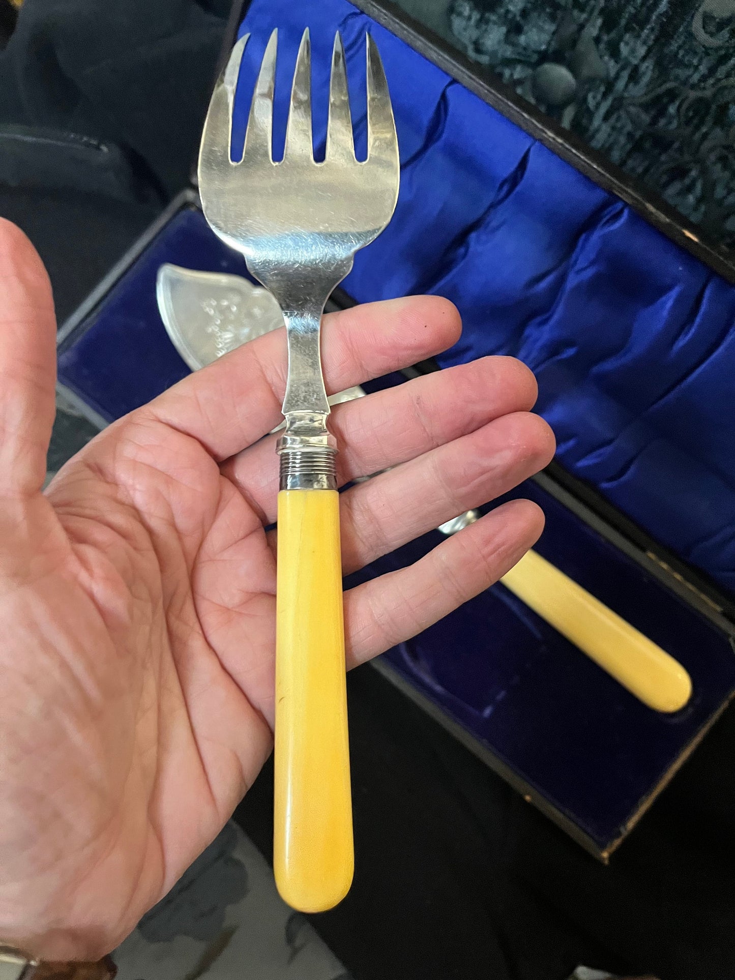 Stunning english silver fish set in original box inside his condition