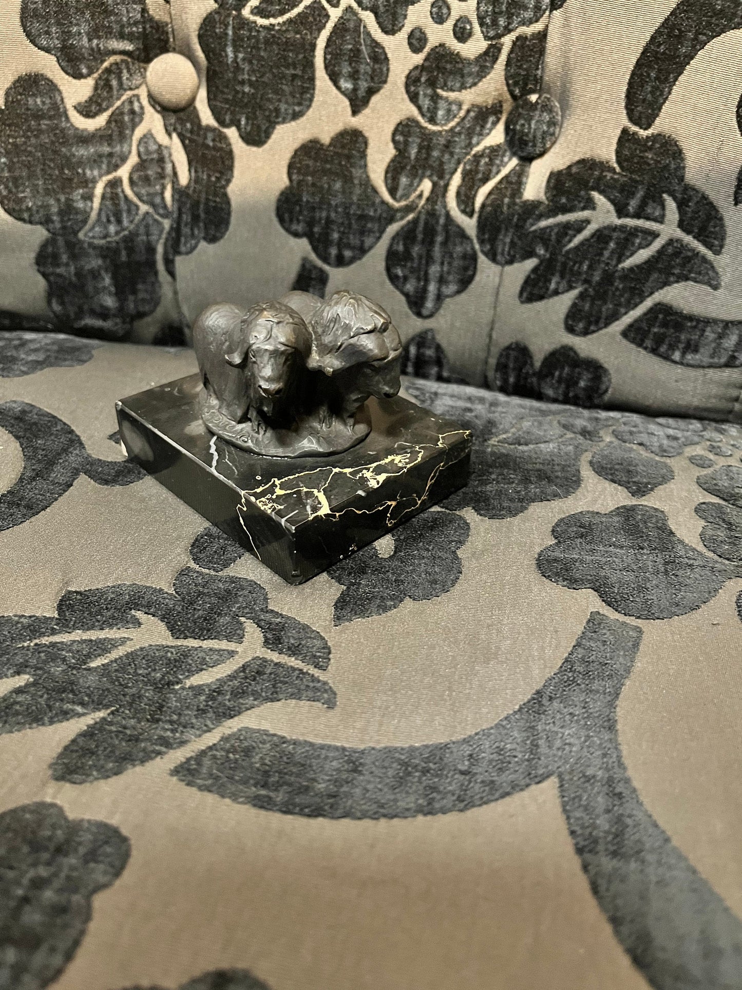 3 inch Muscott bronze statue signed on marble  siggy putcha