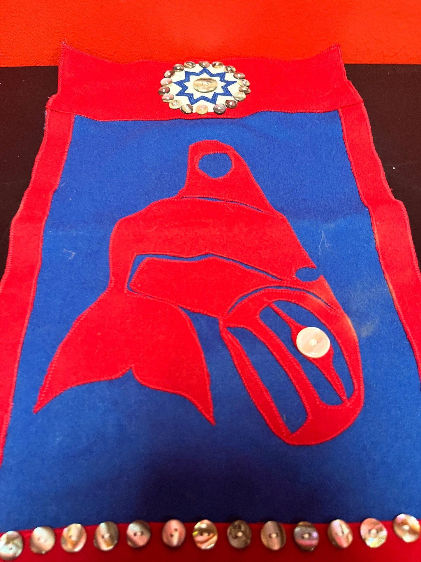 A  Museum quality 18 x 12 indigenous pacific northwest coast Salish  mother of pearl buttoned fabric killer whale textile - wow