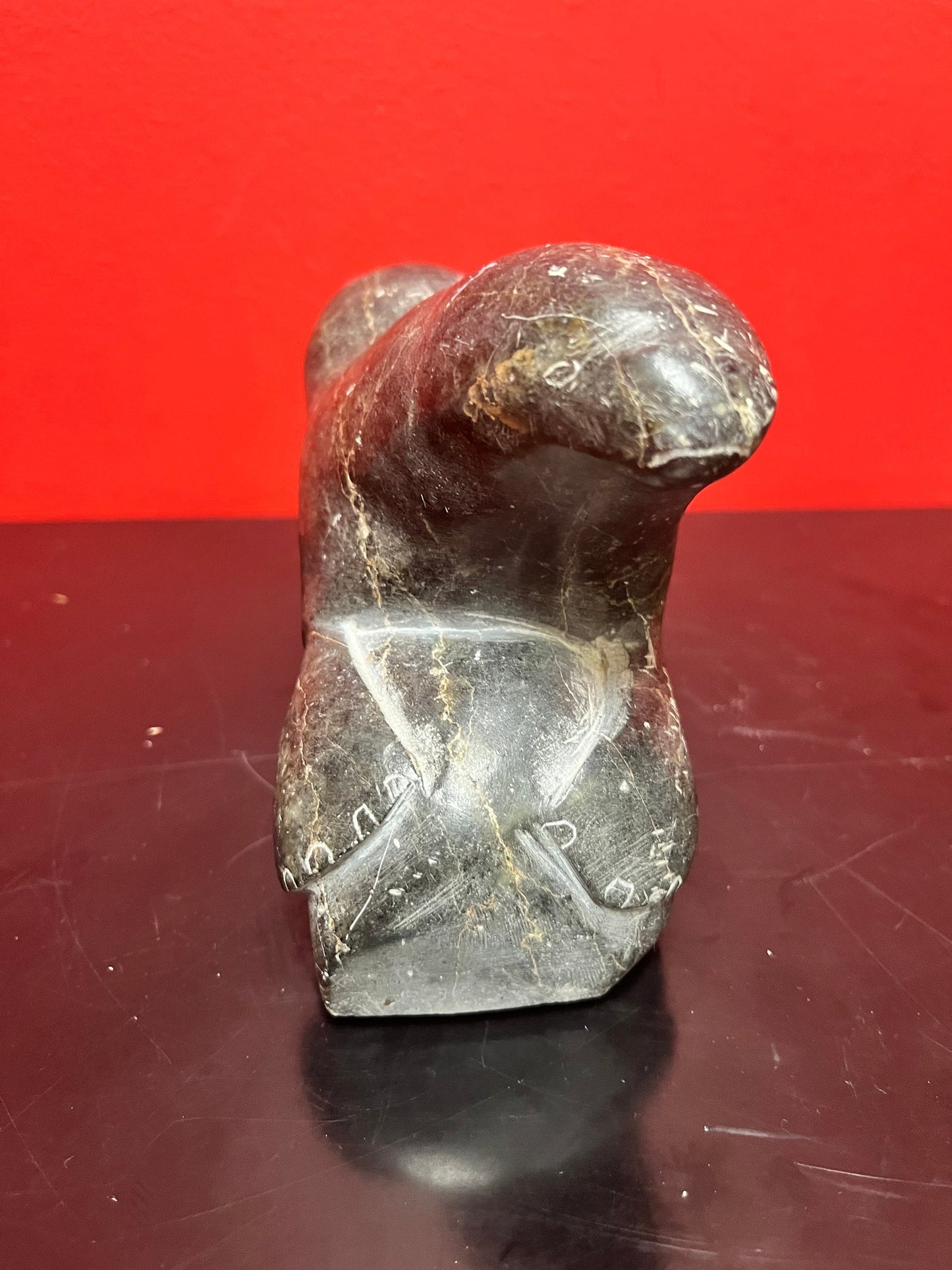 Antique indigenous Inuit, 7 x 4 stunning, soapstone hunting seal  with sticker and number  wow  good antique condition