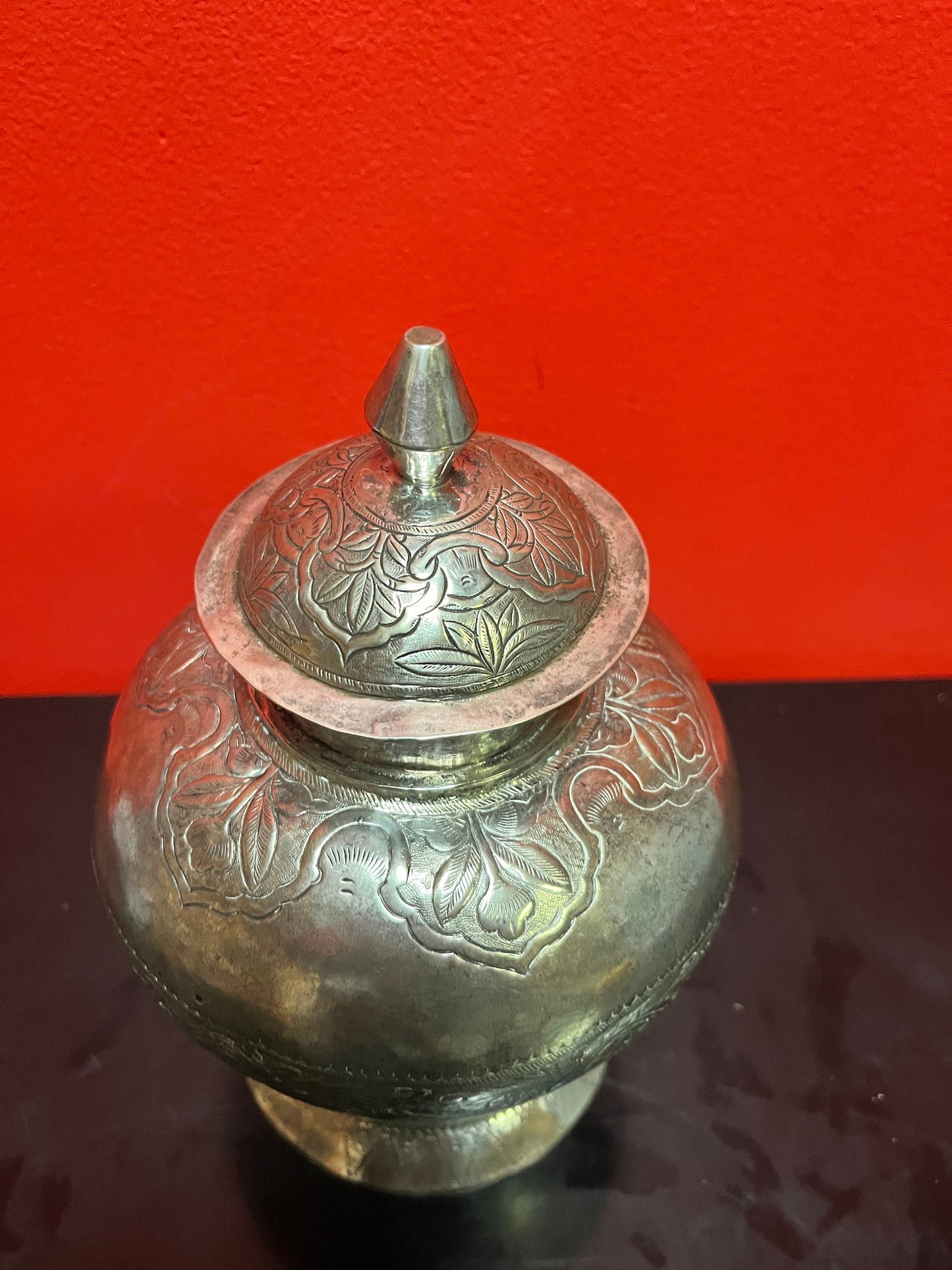Fabulous solid Indian Raj  heavily engraved chested sterling, silver lidded urn  550 grams  intense piece of silver history  550 grams