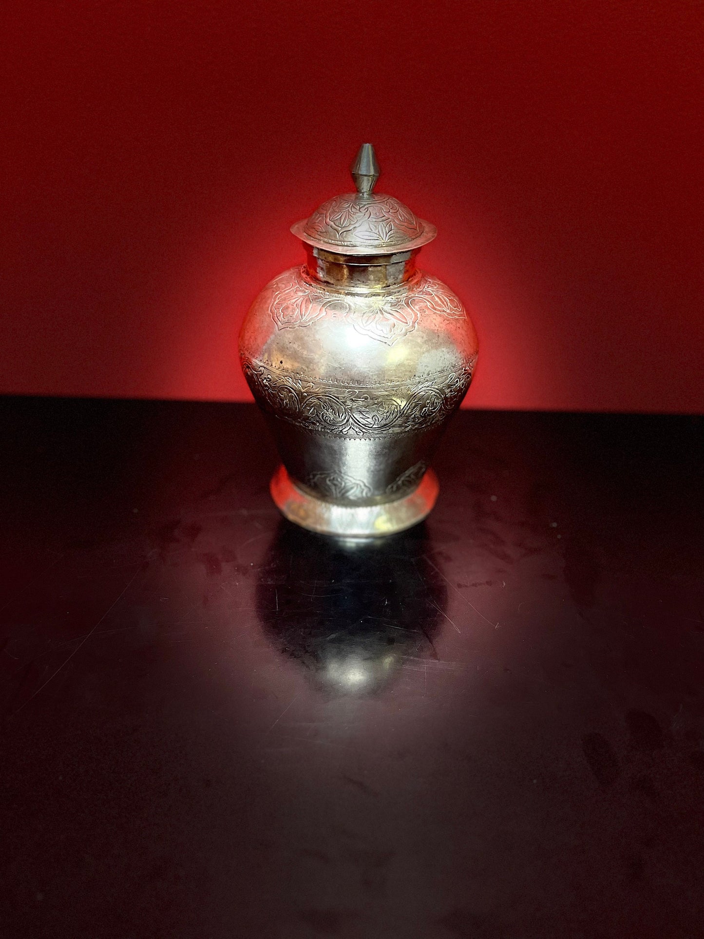 Fabulous solid Indian Raj  heavily engraved chested sterling, silver lidded urn  550 grams  intense piece of silver history  550 grams