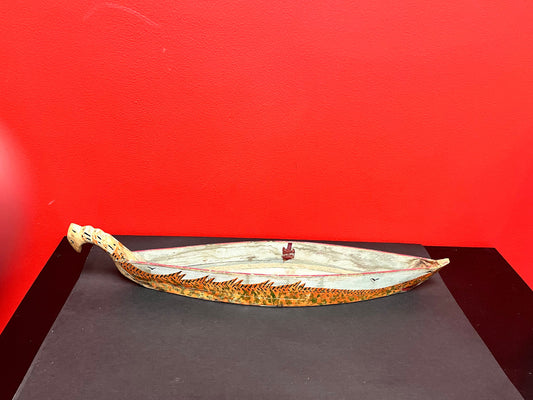 A  Antique indigenous museum quality 20 x 3.5 x 2 high. First Nations Haida long boat model  antique condition  wow -