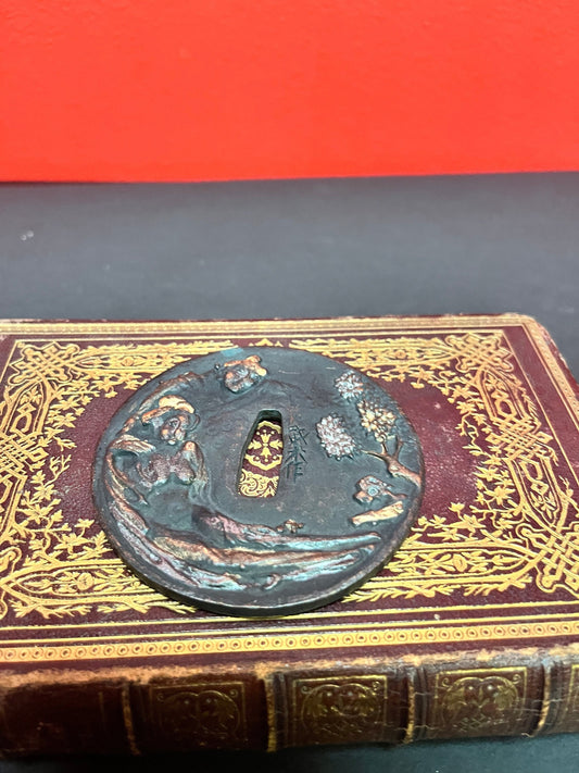 Japanese tsuba - Magnificent 3 inch Japanese antique bronze tsuba depicting a nude lady - signed- rare  some oxidization - wow