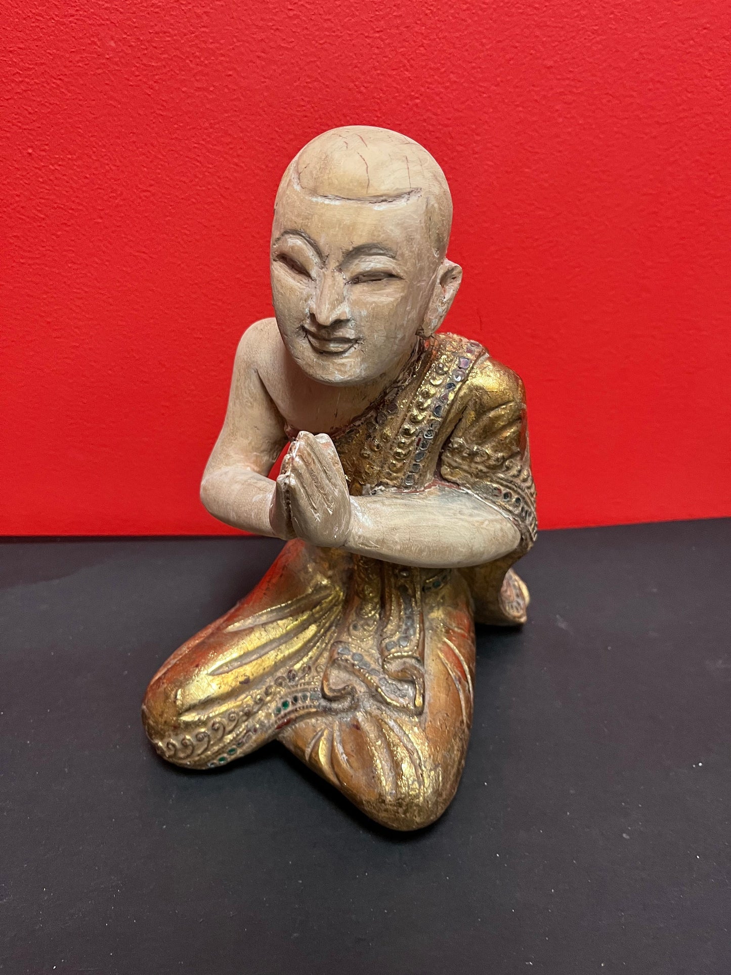 10 inch vintage Southeast Asian polychrome gilded statue of a monk / Buddha praying