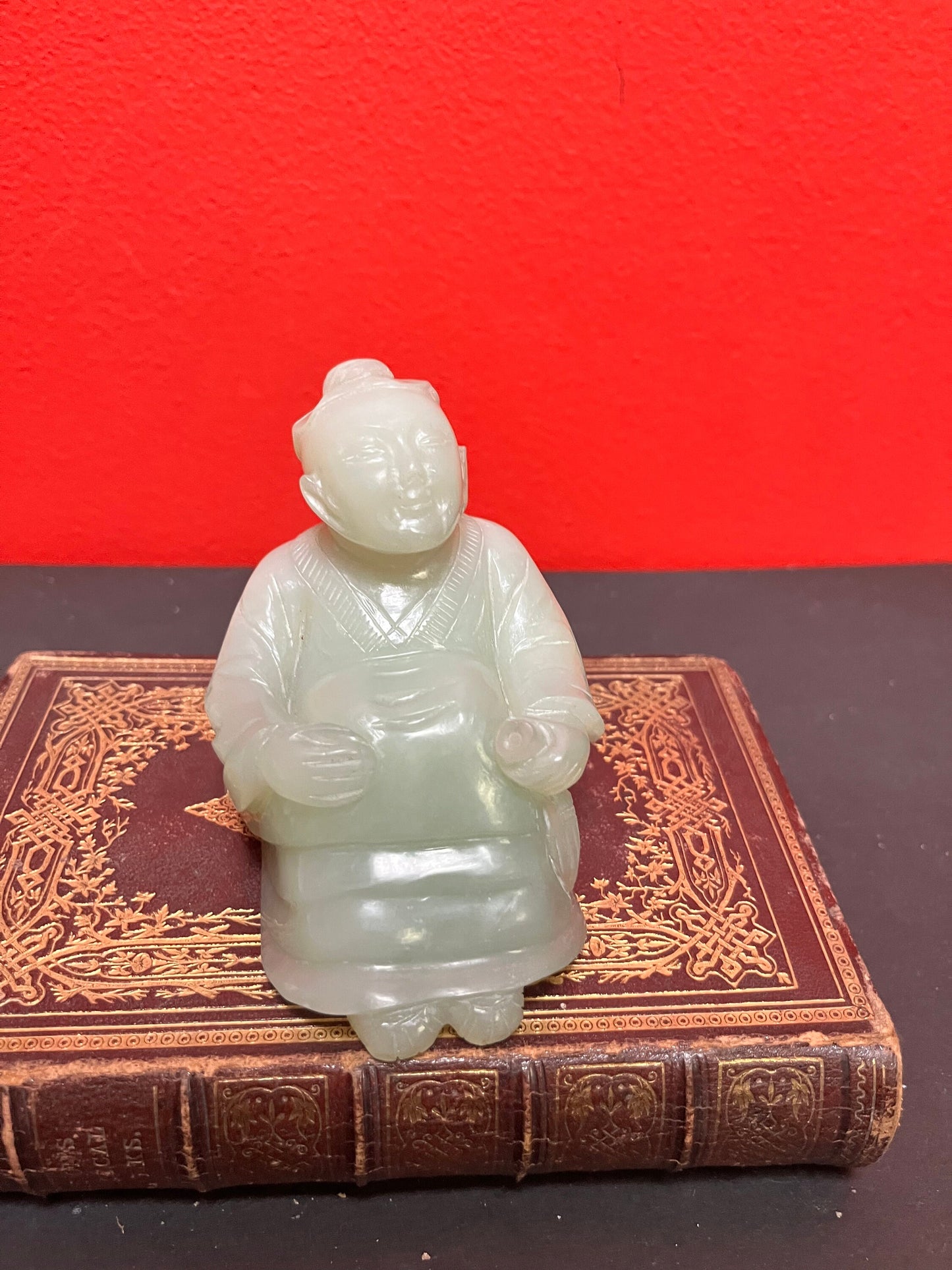 Fabulous 3 1/2 inch high antique Chinese solid heavy jade statue of a seated warrior  great detail  value priced