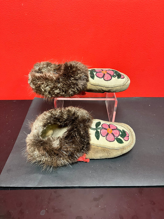 10 inch long antique indigenous first nations Pacific Northwest coast beaded moccasins shoes in used condition  beauties