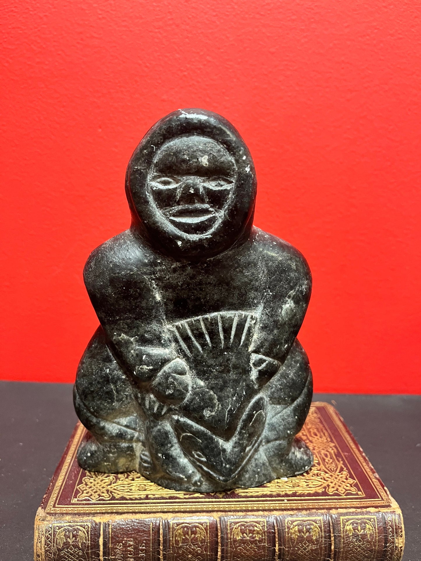 7 inch inuit soapstone statue of a hunter was a fish  1975  great condition