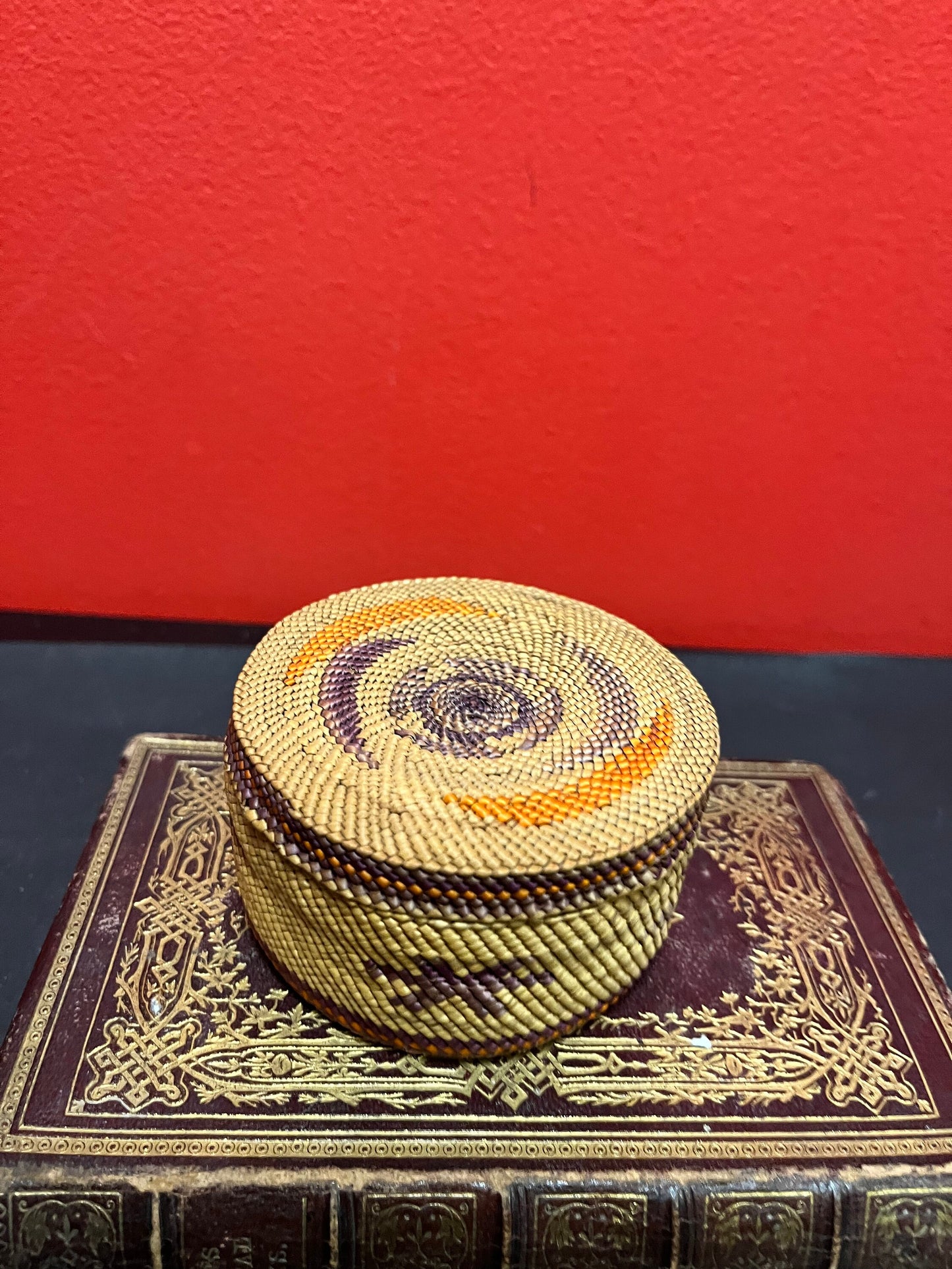 3 1/2 x 2 high tightly woven stunning Indigenous, first nations pacific northwest coast antique basket   fabulous condition