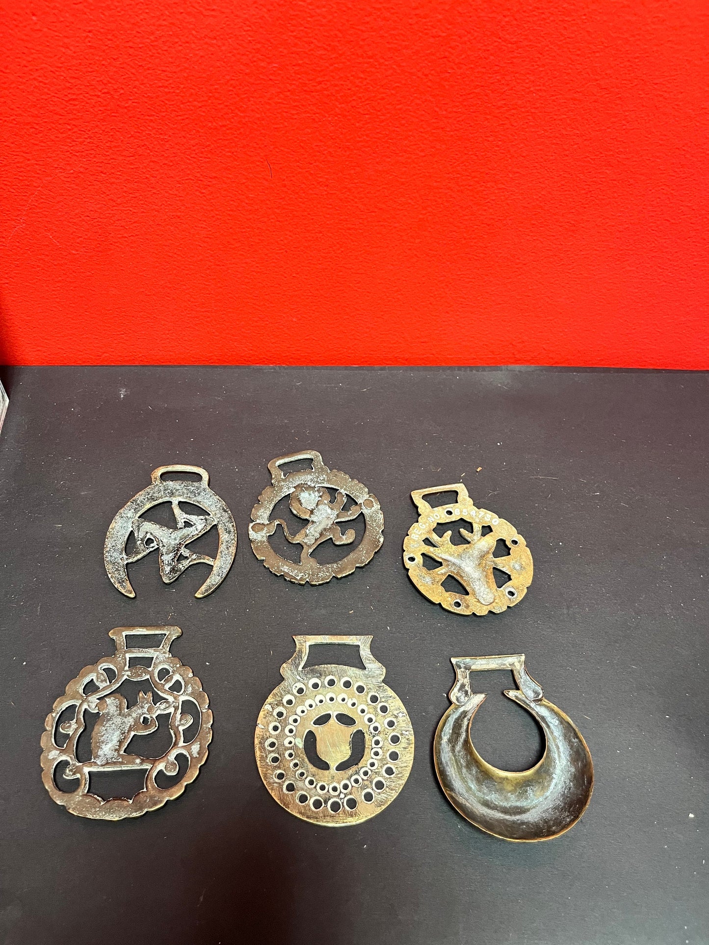 A  Set 6 19th century horse brasses  lovely collection  great value