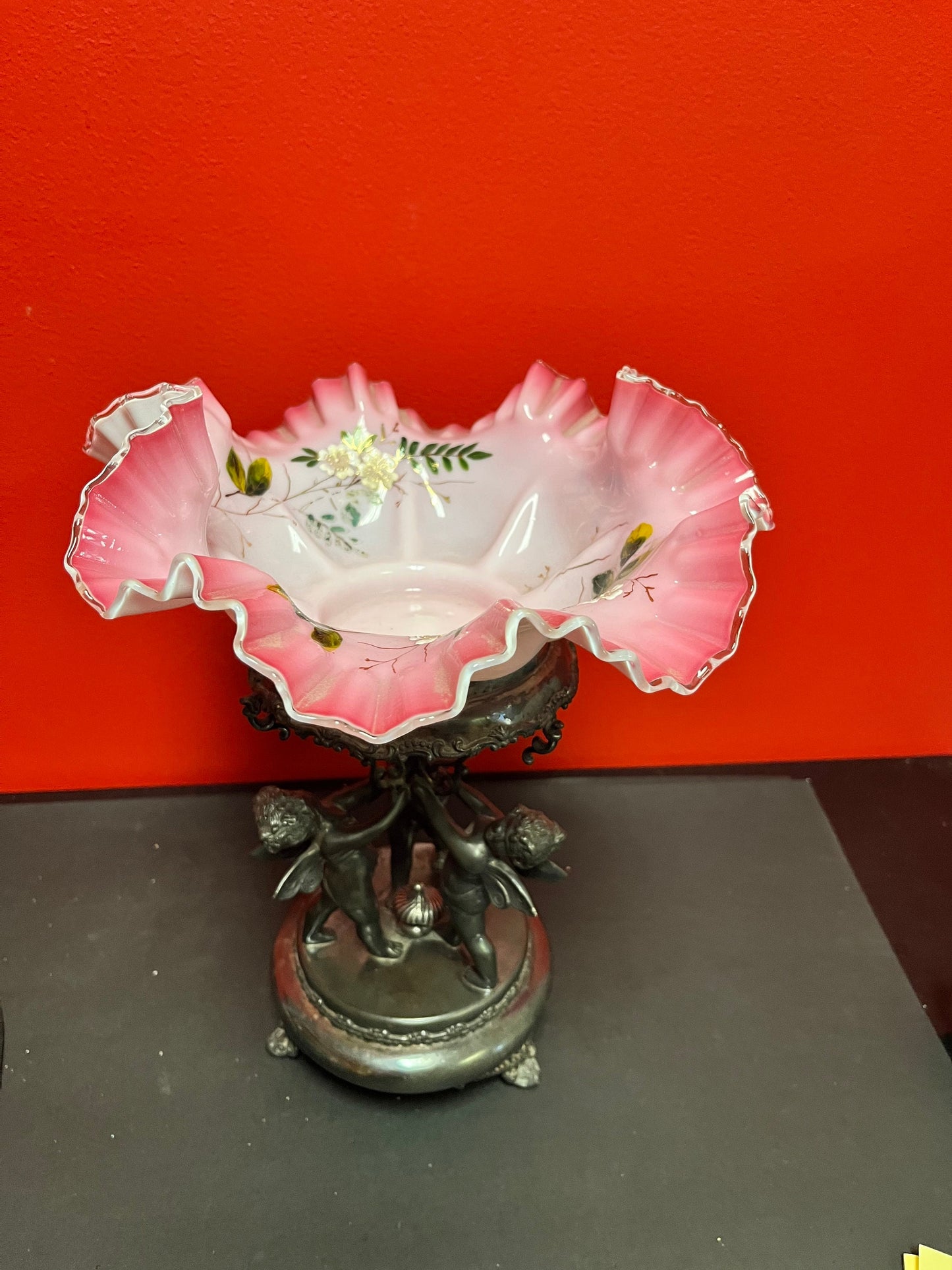 Stunning mid-19 century ruffle glass and silver plated cherub bridal basket  mint condition