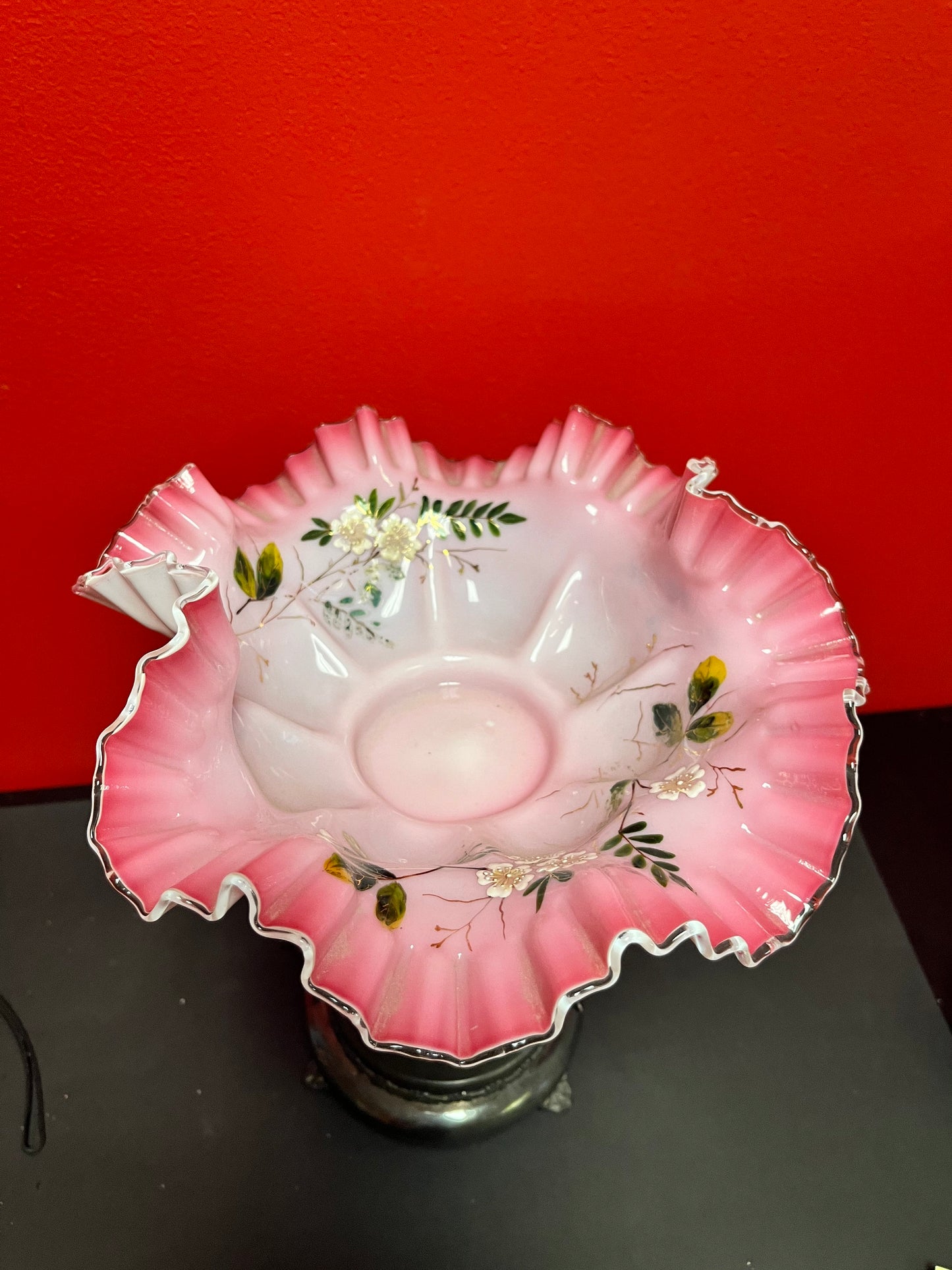 Stunning mid-19 century ruffle glass and silver plated cherub bridal basket  mint condition