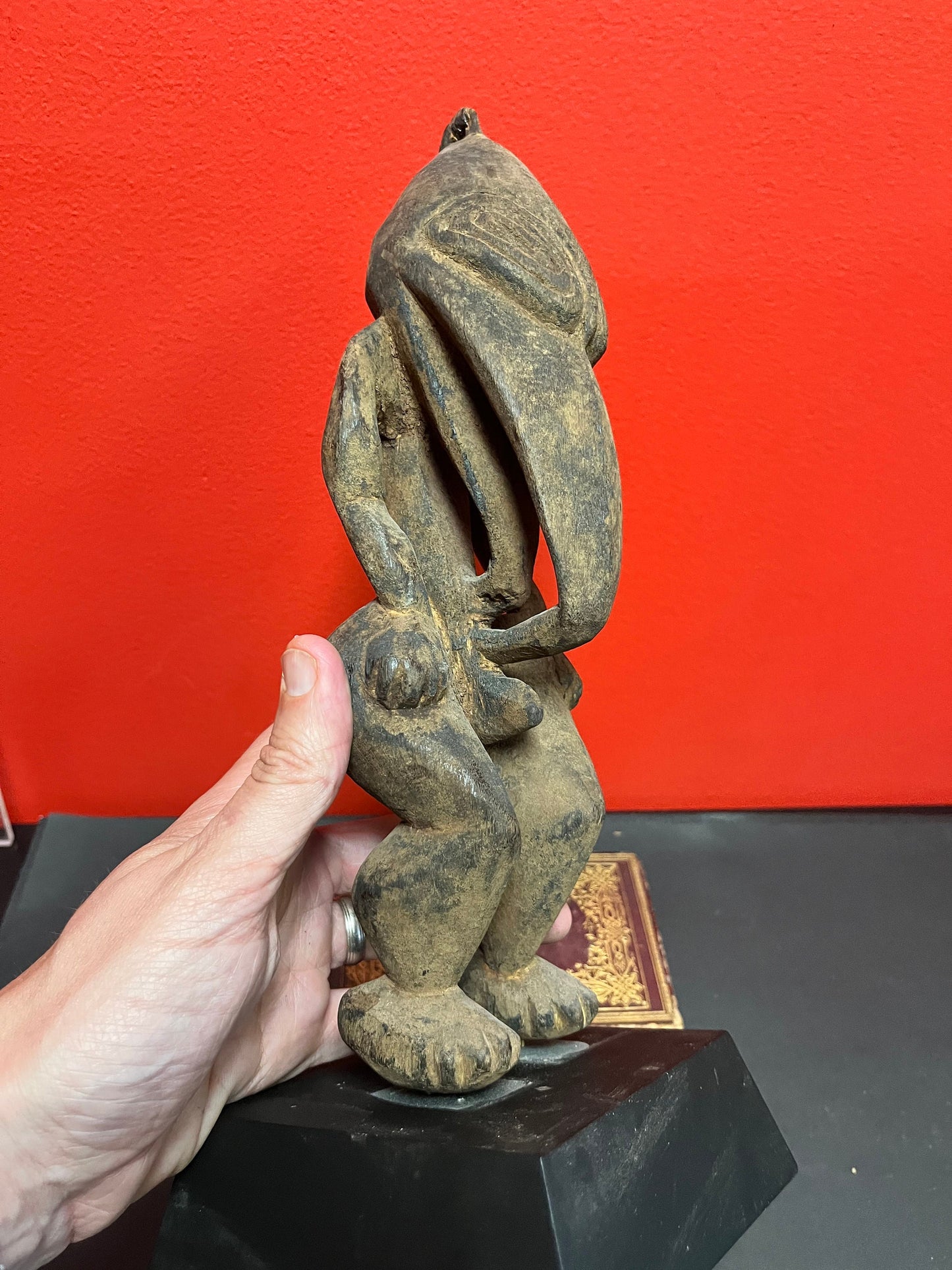 Very rare museum quality 14 inch tall Papua New Guinea 19th century statue on stand  wonderful look and patina