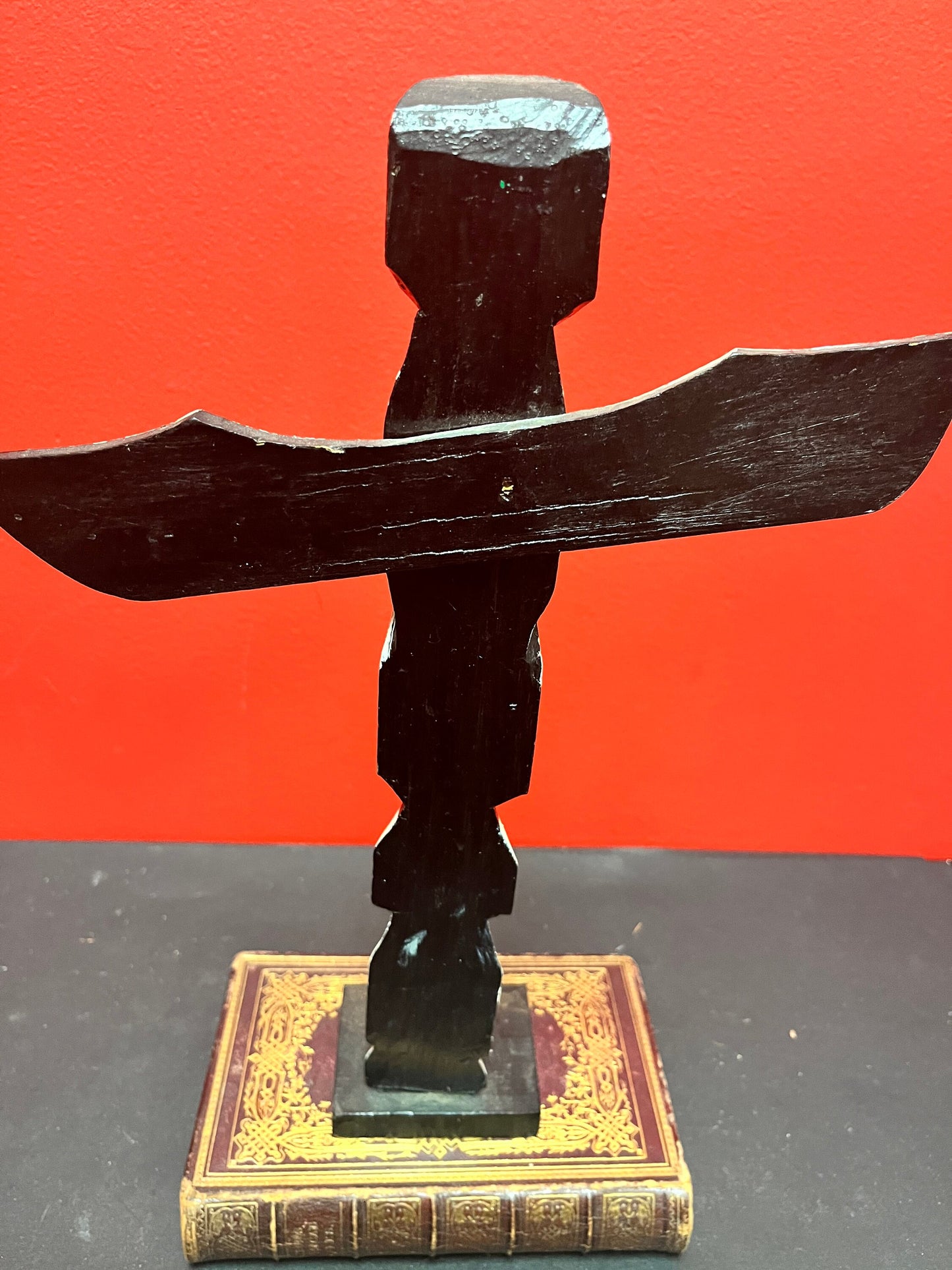 12 x 9 x 2 thick  indigenous, first nations, pacific northwest coast vintage folk art totem pole - amazing look -