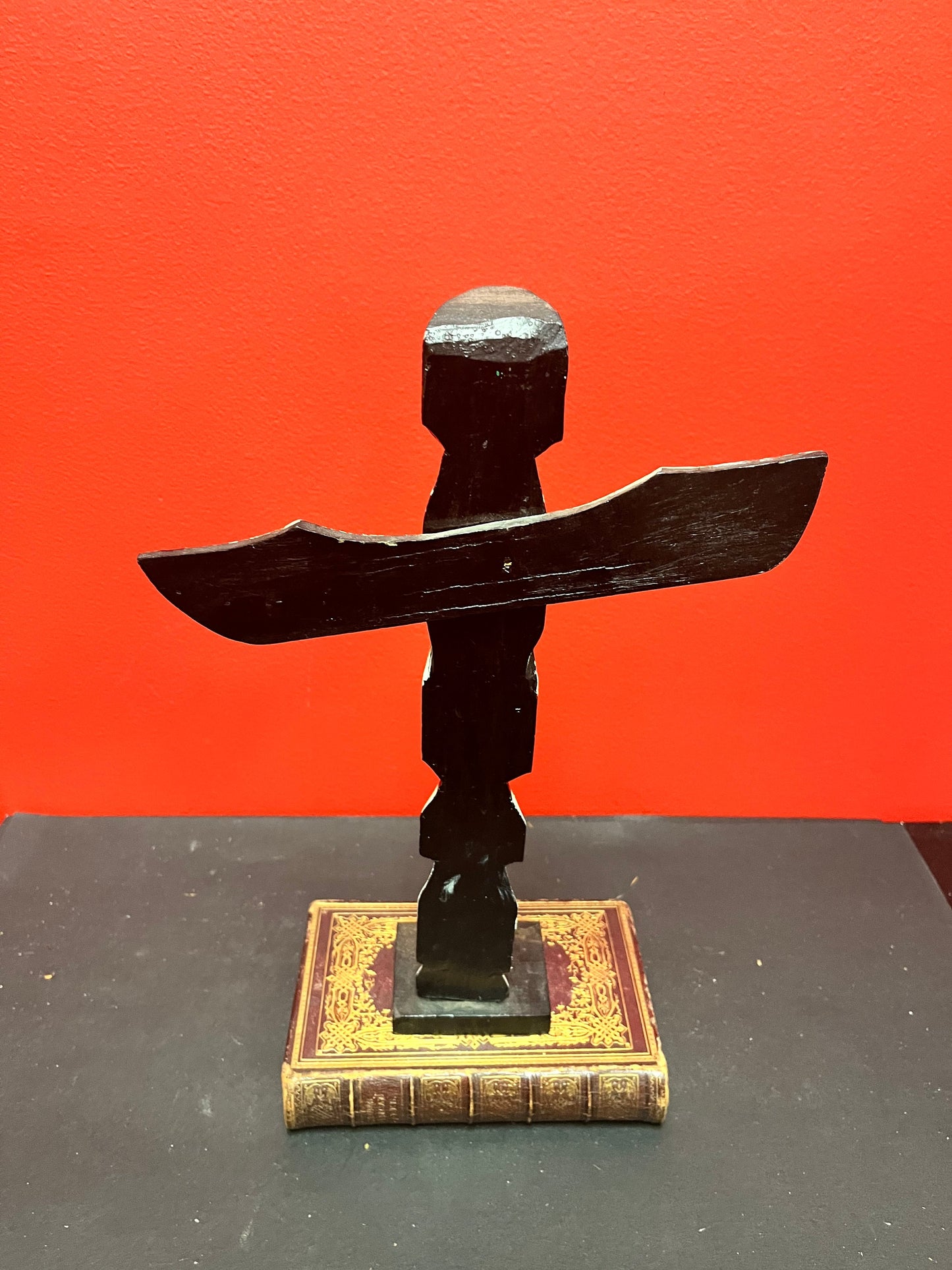 12 x 9 x 2 thick  indigenous, first nations, pacific northwest coast vintage folk art totem pole - amazing look -