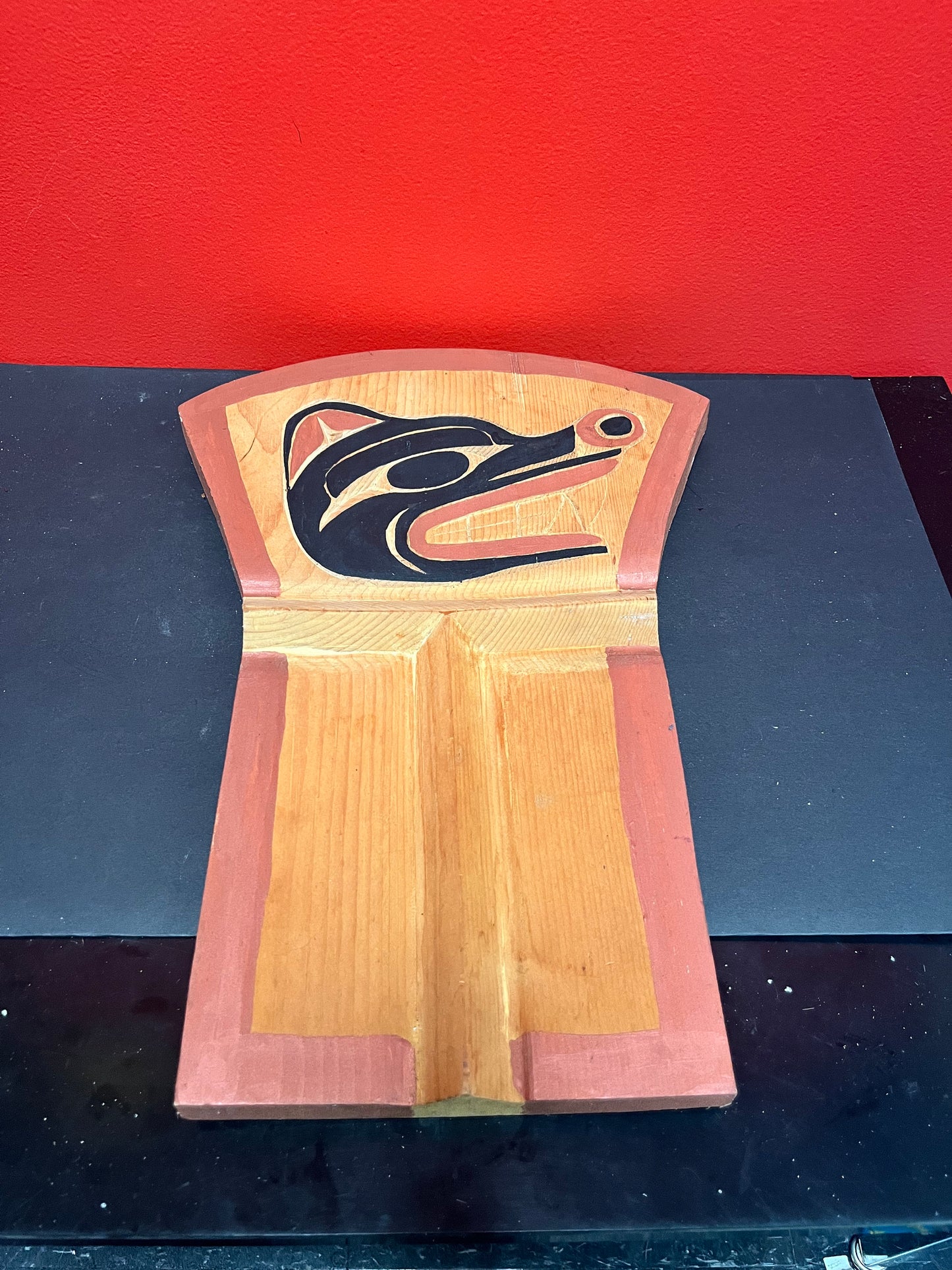 17 x 6 1/2 x 1 thick cedar indigenous, first nations pacific northwest coast bear plaque or board  needs hanger  great detail -