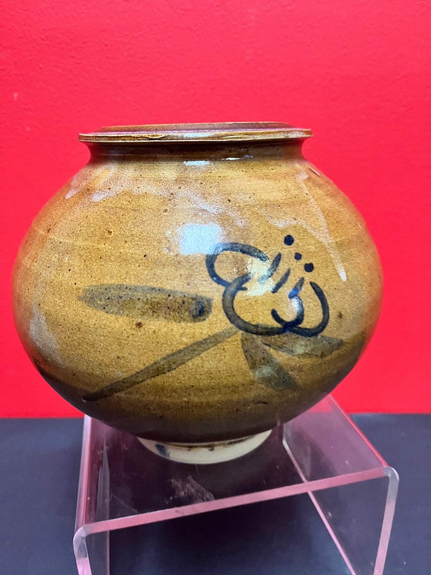 Lovely Canadian Japanese inspired pottery vessel  or vase  spectacular glaze, signed  8 inches high