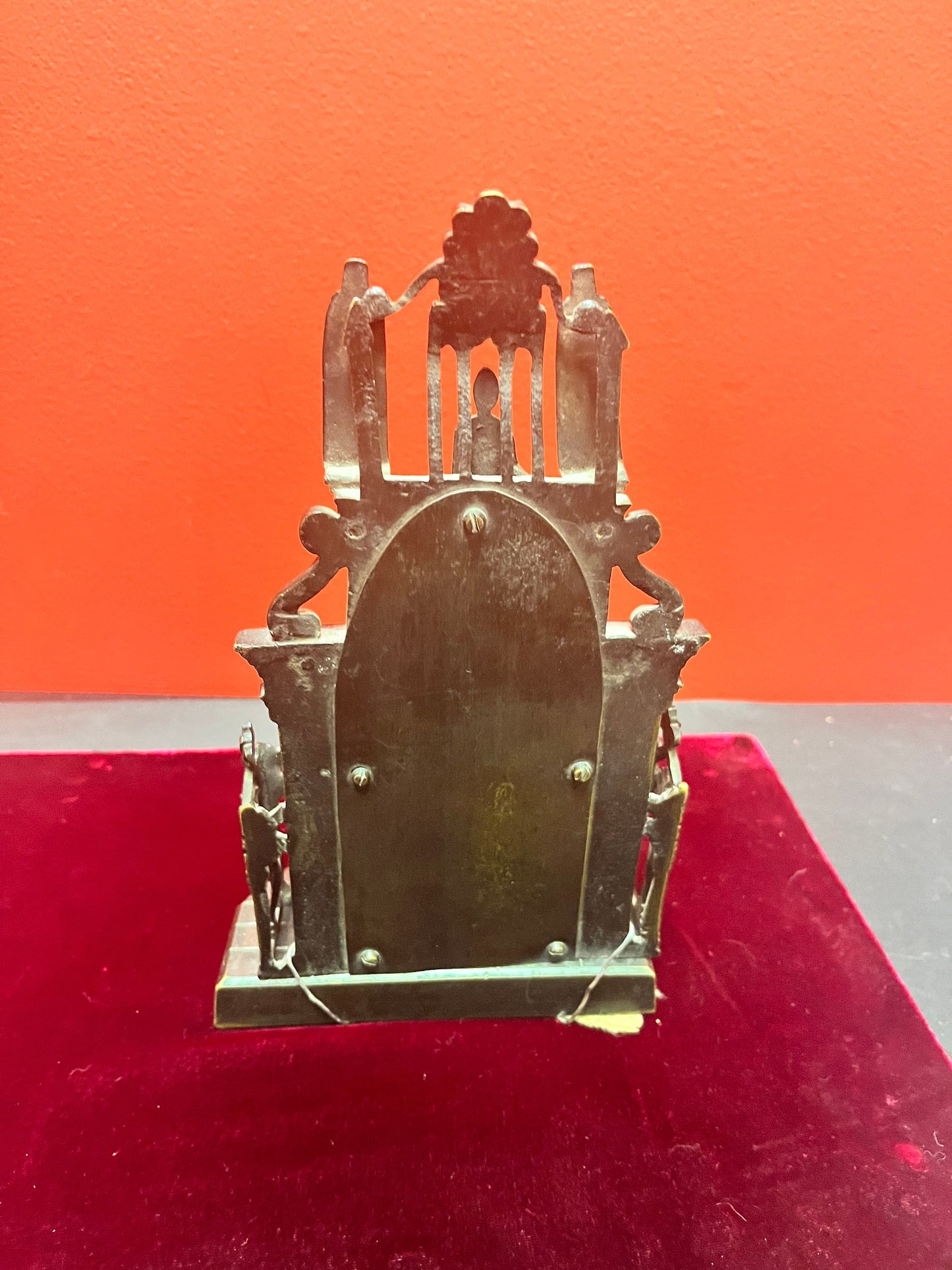 Stunning 10 inch early antique European bronze statue on marble stand fabulous detail