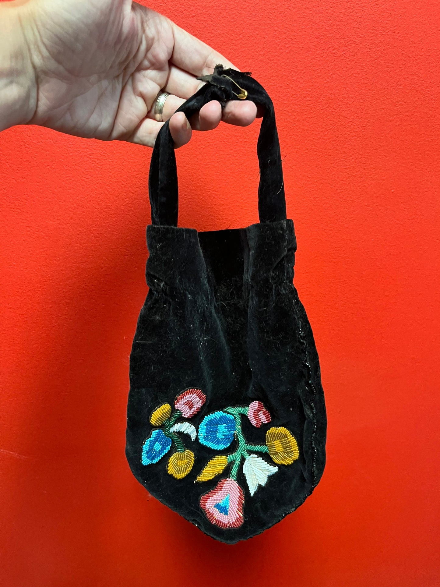 Lovely 14 inch long indigenous first nations velvet bag with beading  antique beauty  hunt and gather  wow - great condition