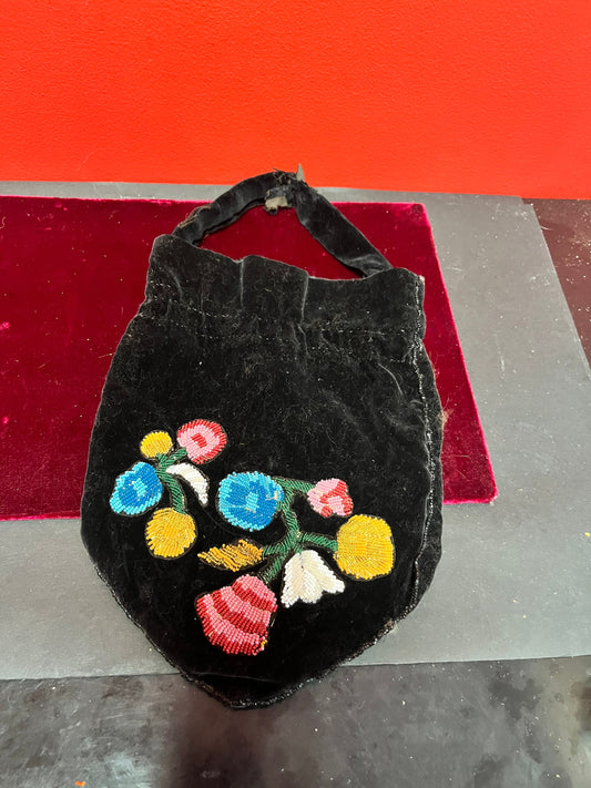 Lovely 14 inch long indigenous first nations velvet bag with beading  antique beauty  hunt and gather  wow - great condition